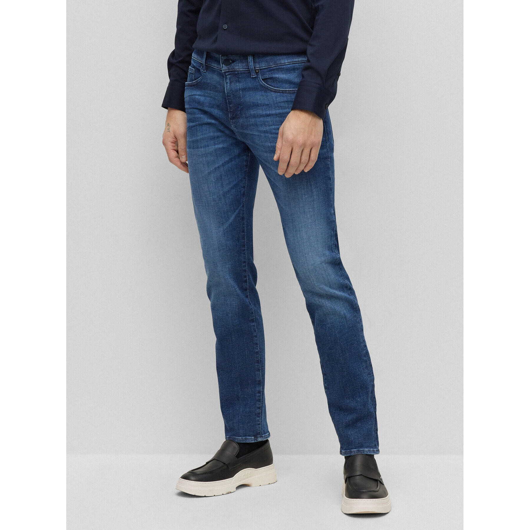 Boss Jeans hlače 50490518 Modra Slim Fit - Pepit.si