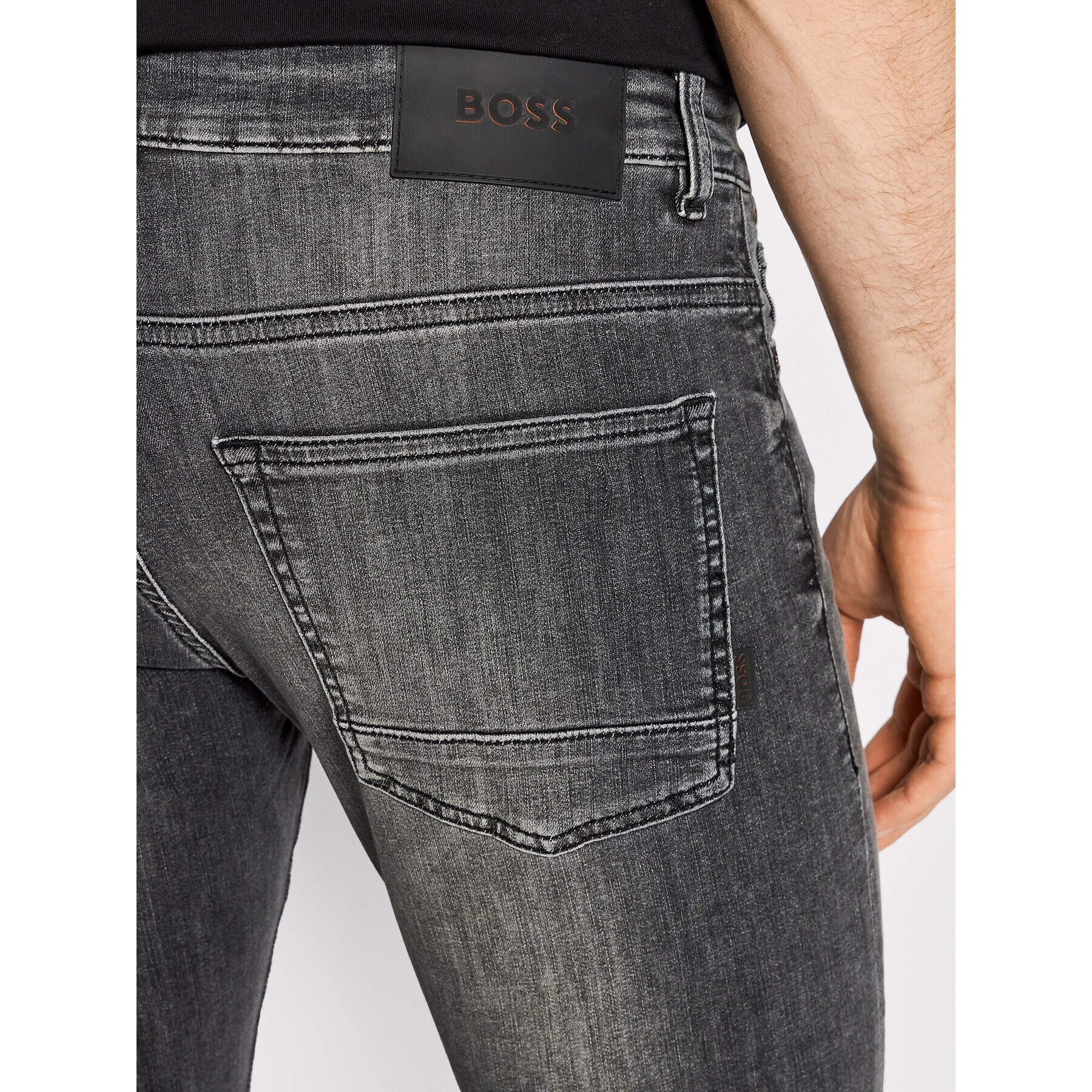 Boss Jeans hlače Delaware 50468149 Siva Slim Fit - Pepit.si