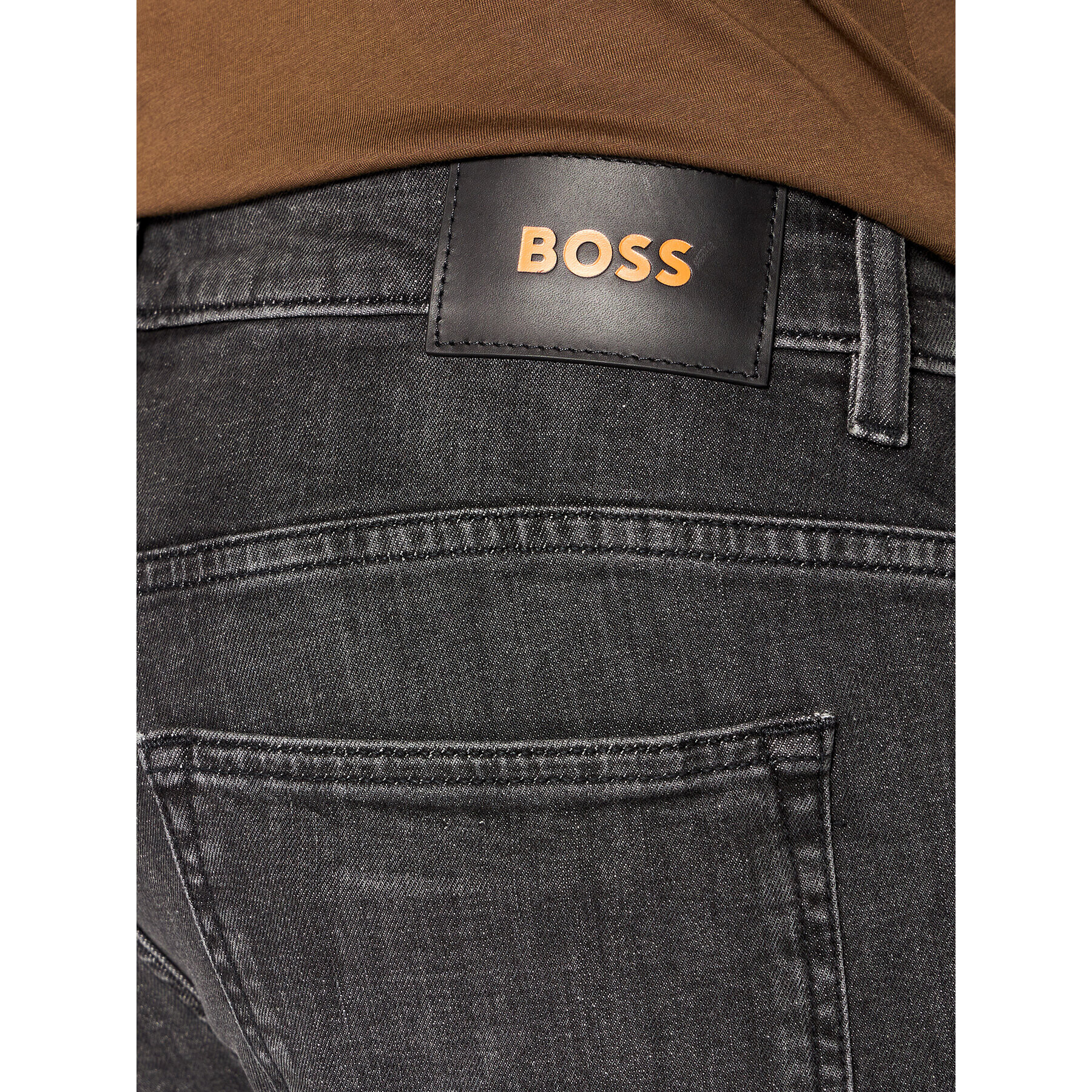 Boss Jeans hlače Delaware 50473051 Siva Slim Fit - Pepit.si