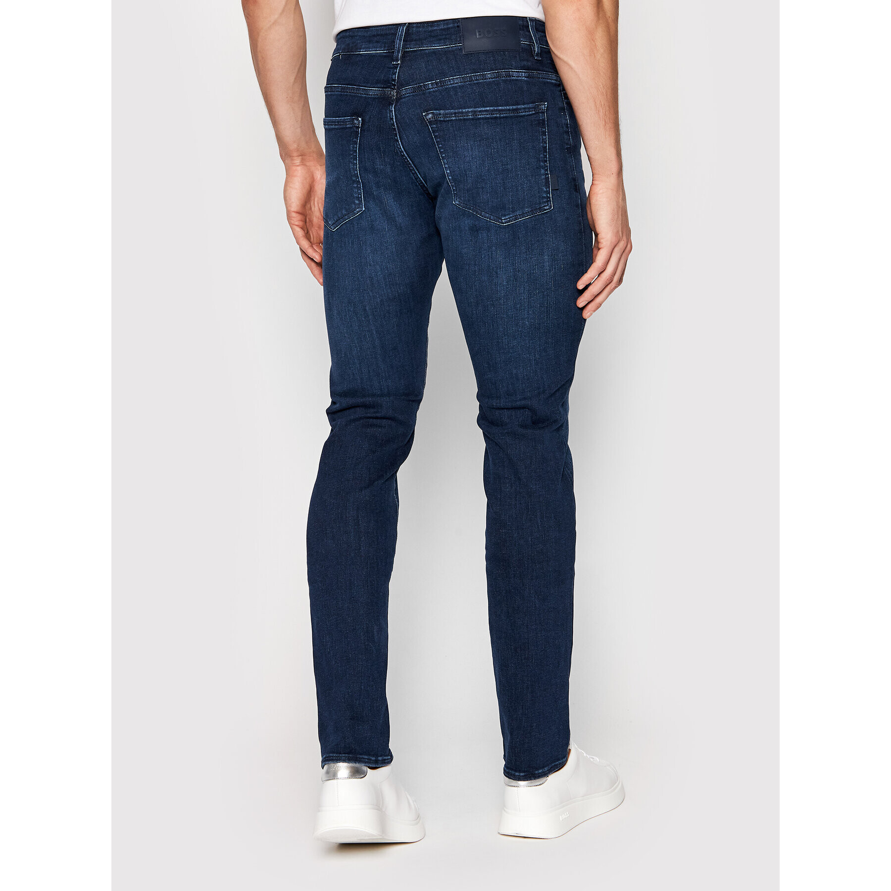 Boss Jeans hlače Delaware3-1 50468155 Mornarsko modra Slim Fit - Pepit.si