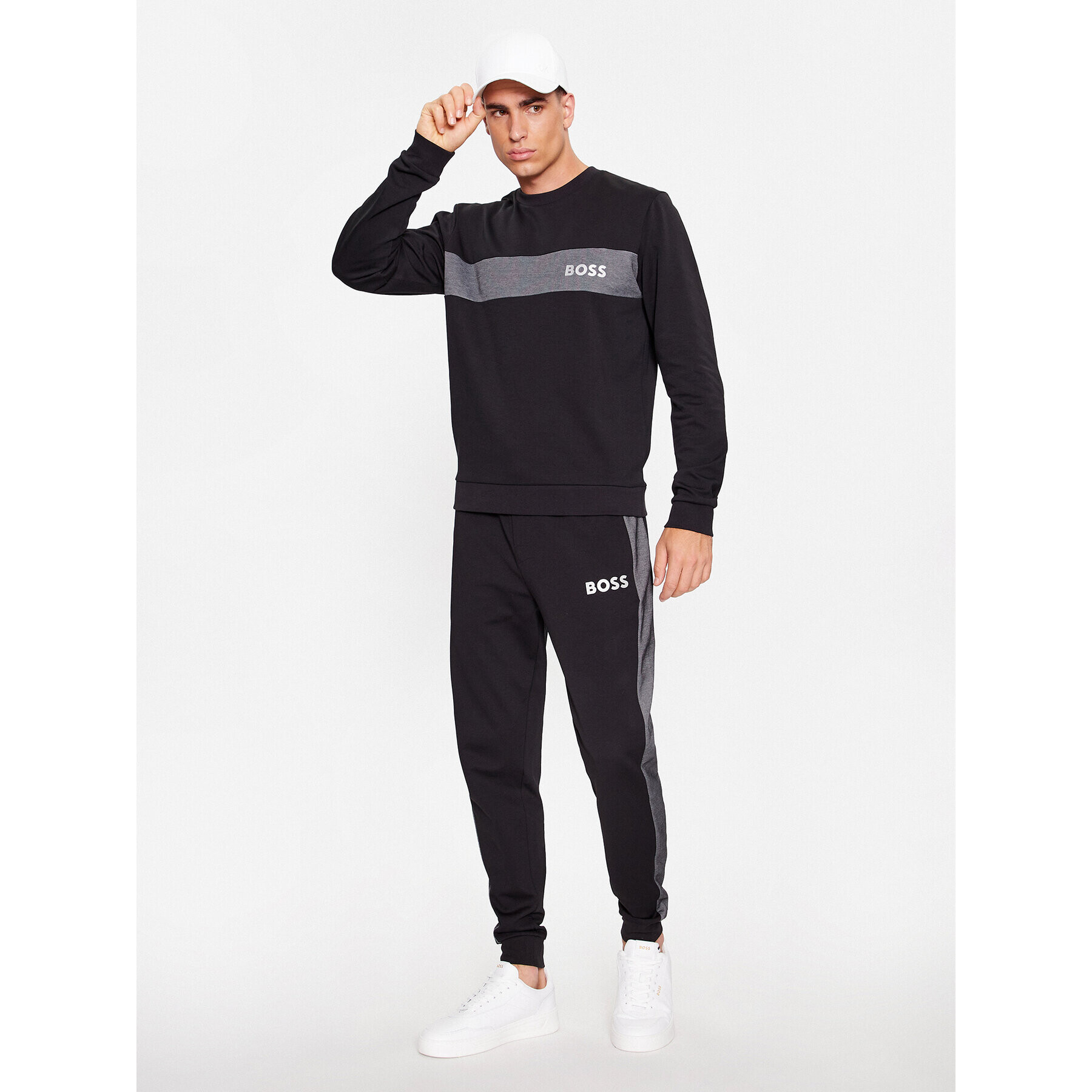 Boss Jopa Tracksuit Sweatshirt 50503061 Črna Regular Fit - Pepit.si