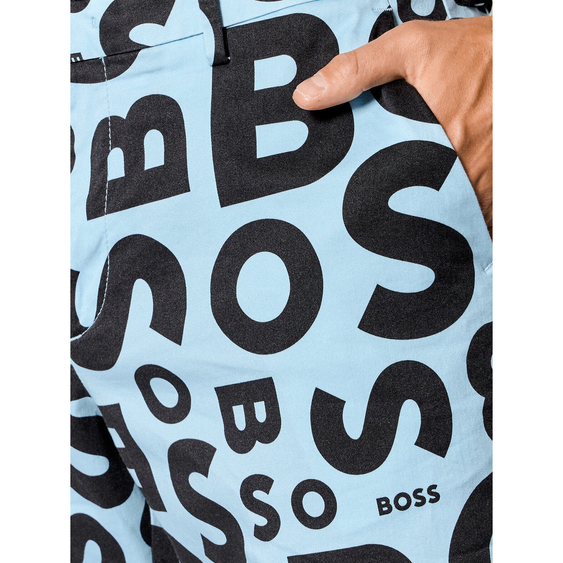 Boss Kratke hlače iz tkanine Slice 50468194 Modra Slim Fit - Pepit.si