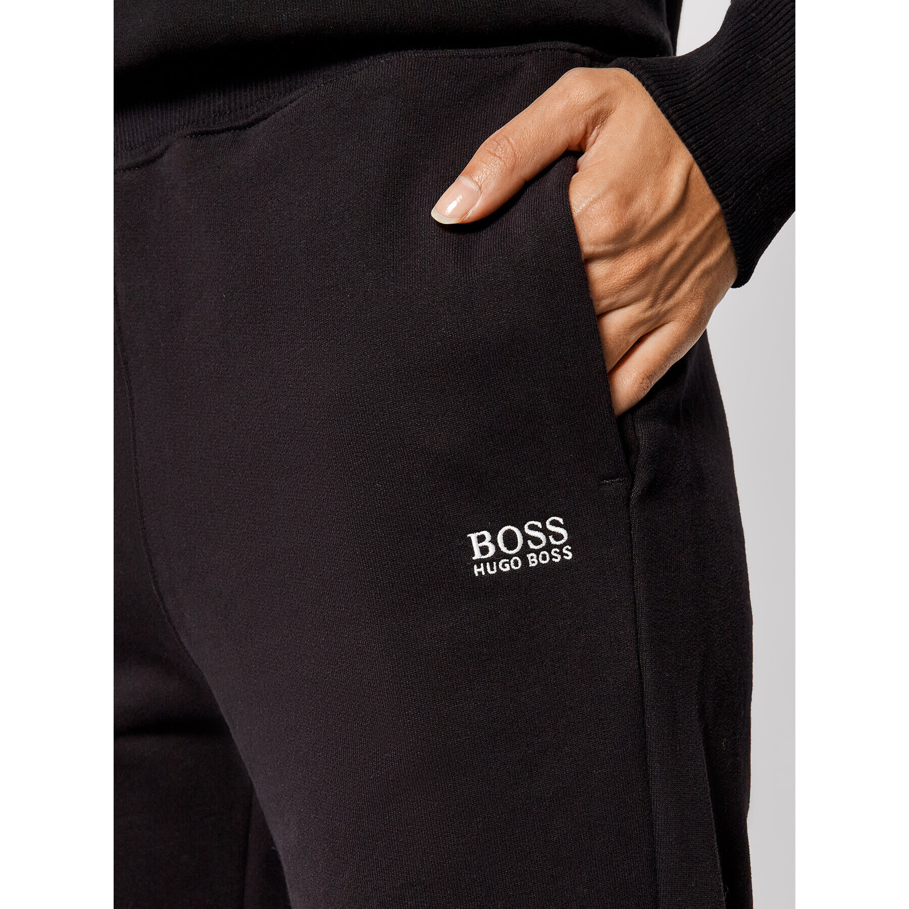 Boss Spodnji del trenirke C Ejoy2 50466672 Črna Regular Fit - Pepit.si