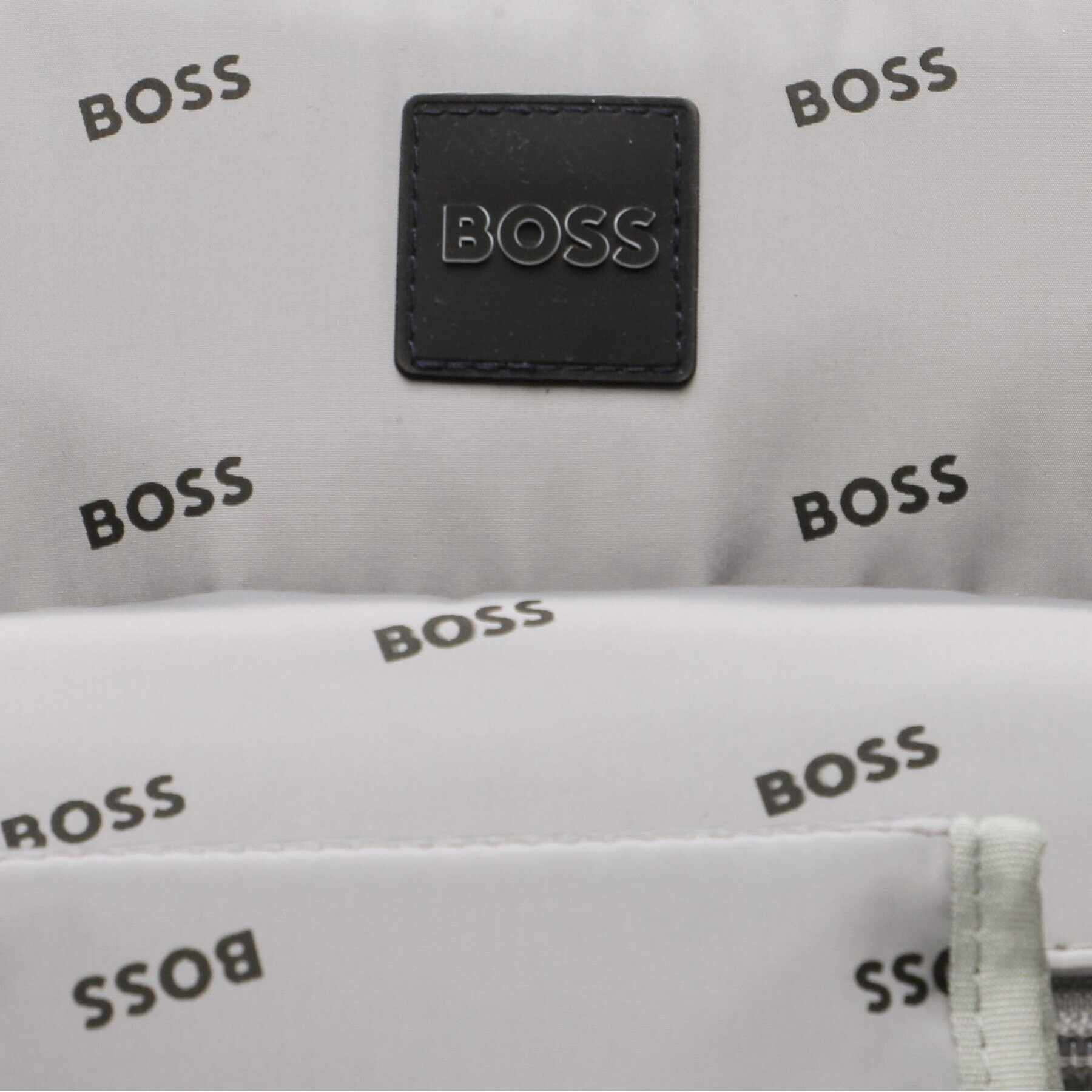 Boss Torba za previjanje J90307 Siva - Pepit.si