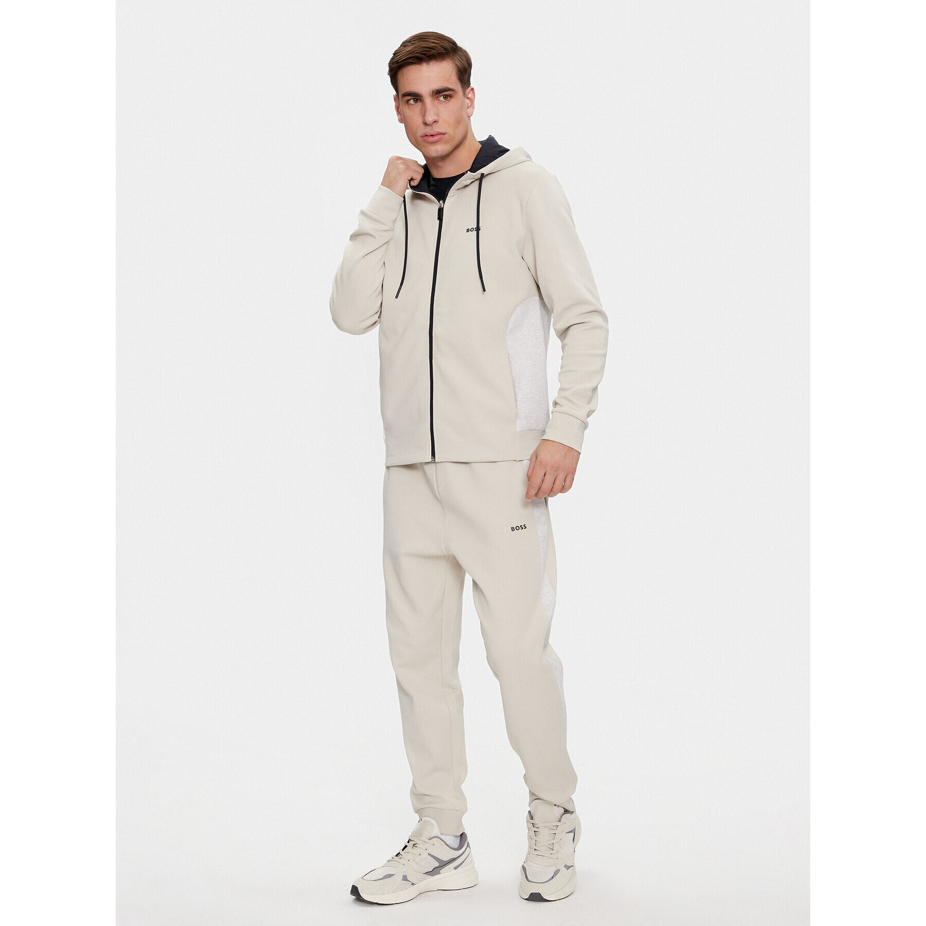 Boss Trenirka Tracksuit Set 50506320 Bež Regular Fit - Pepit.si