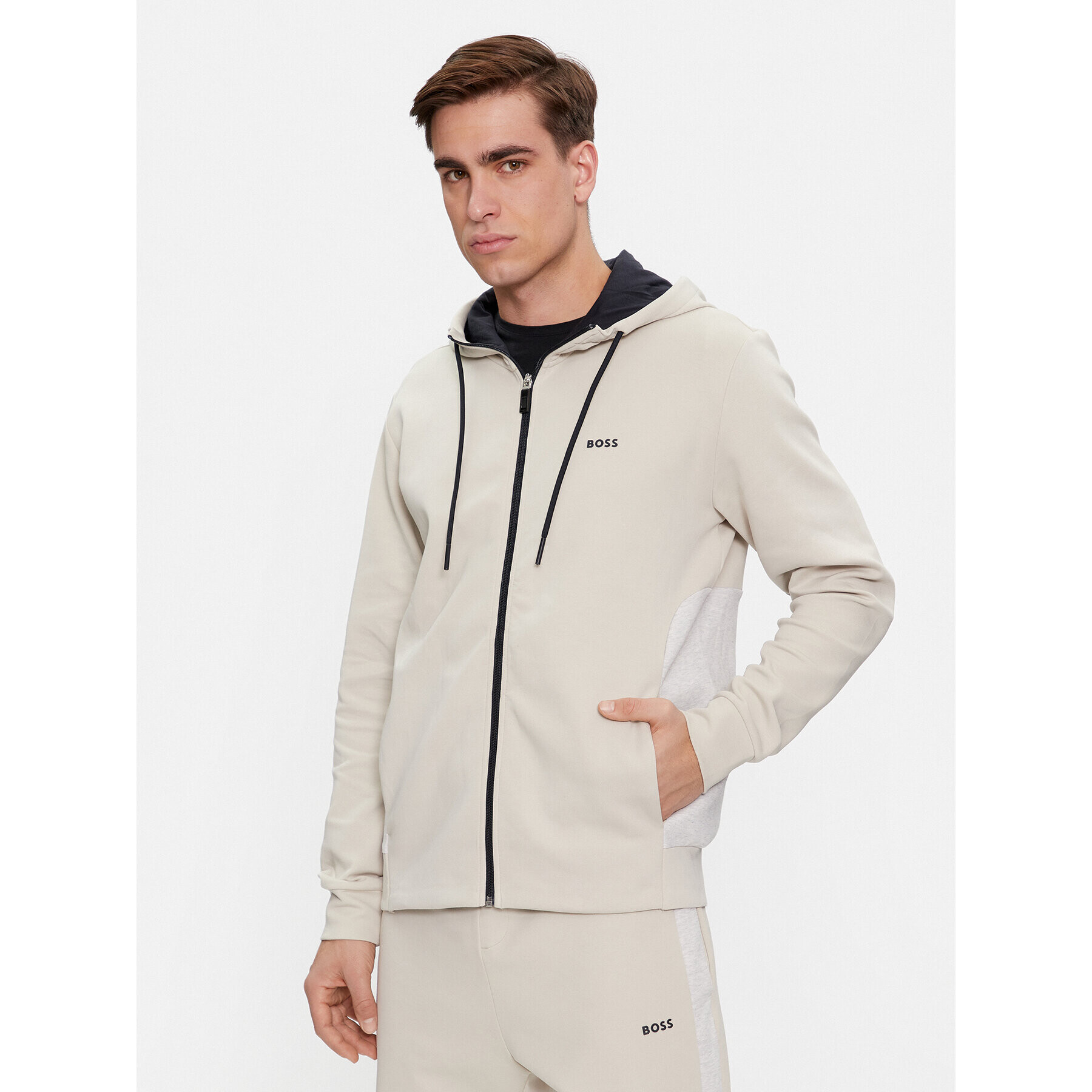 Boss Trenirka Tracksuit Set 50506320 Bež Regular Fit - Pepit.si