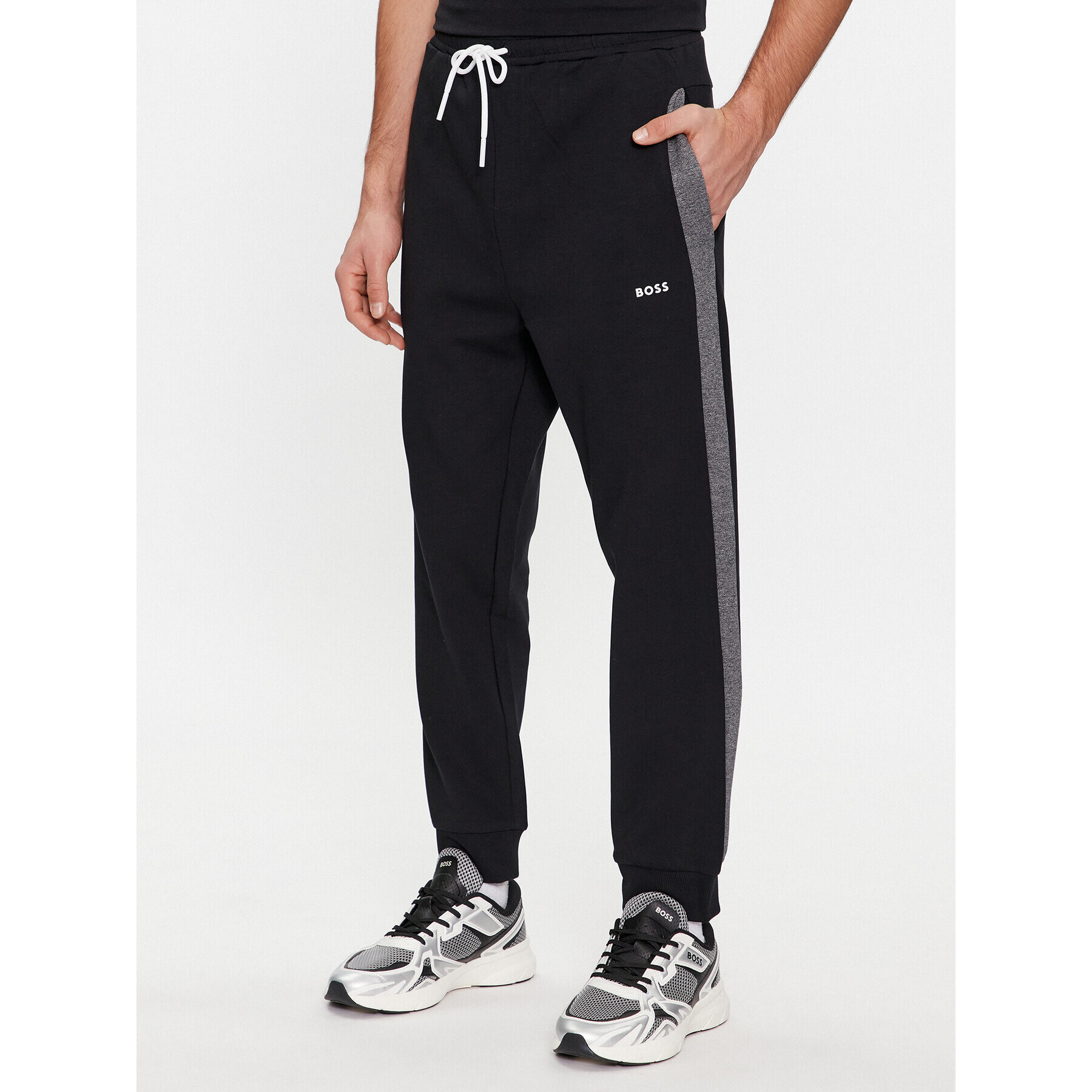 Boss Trenirka Tracksuit Set 50506320 Črna Regular Fit - Pepit.si