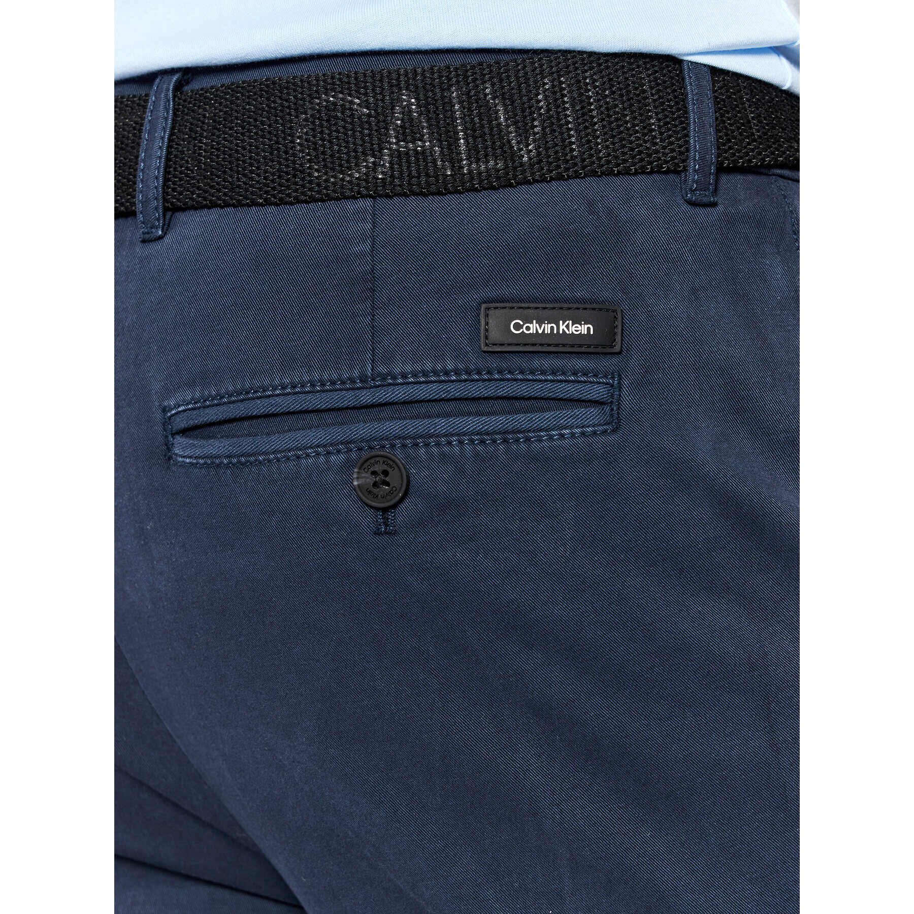 Calvin Klein Chino hlače Garment Dye K10K109456 Mornarsko modra Slim Fit - Pepit.si