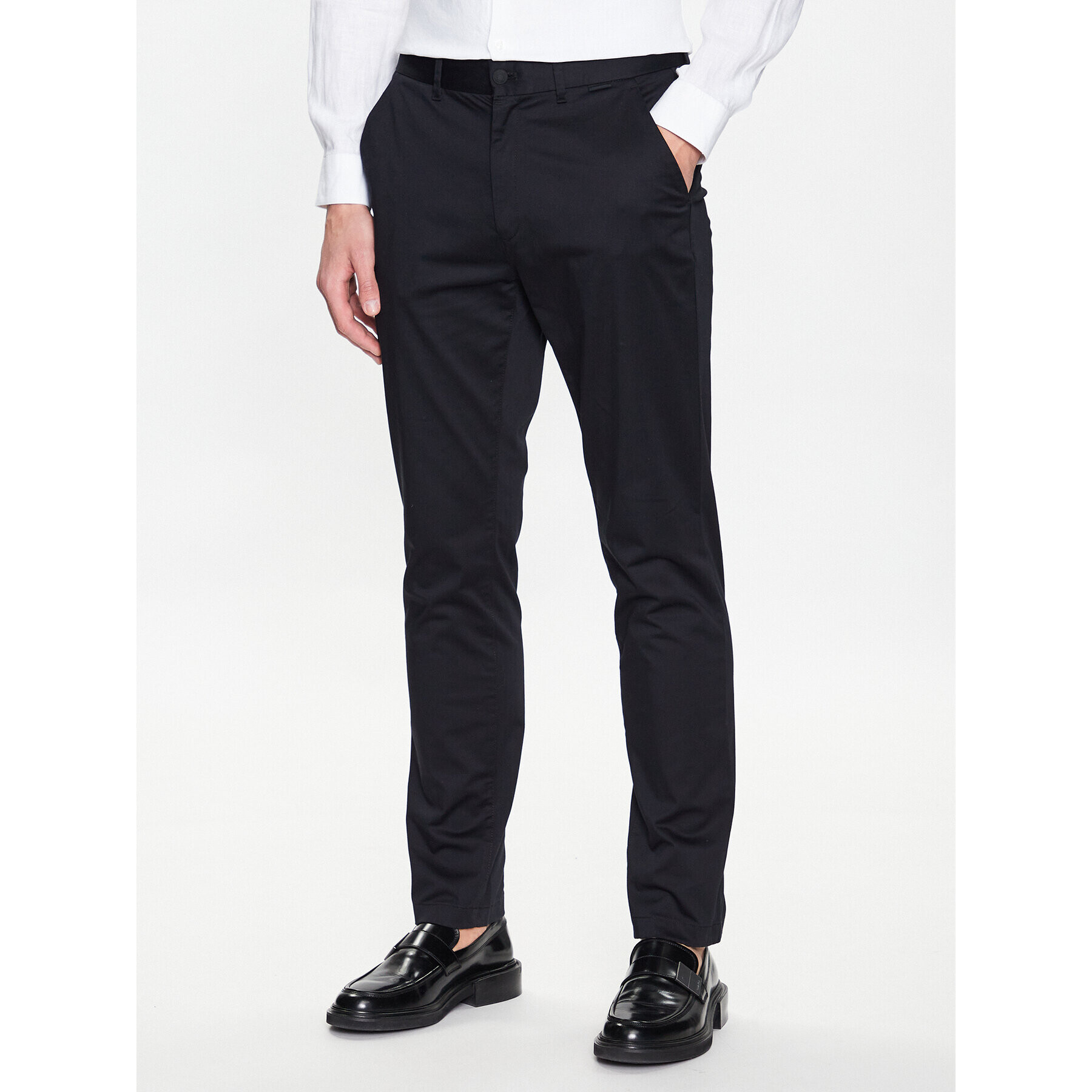 Calvin Klein Chino hlače K10K110963 Črna Slim Fit - Pepit.si