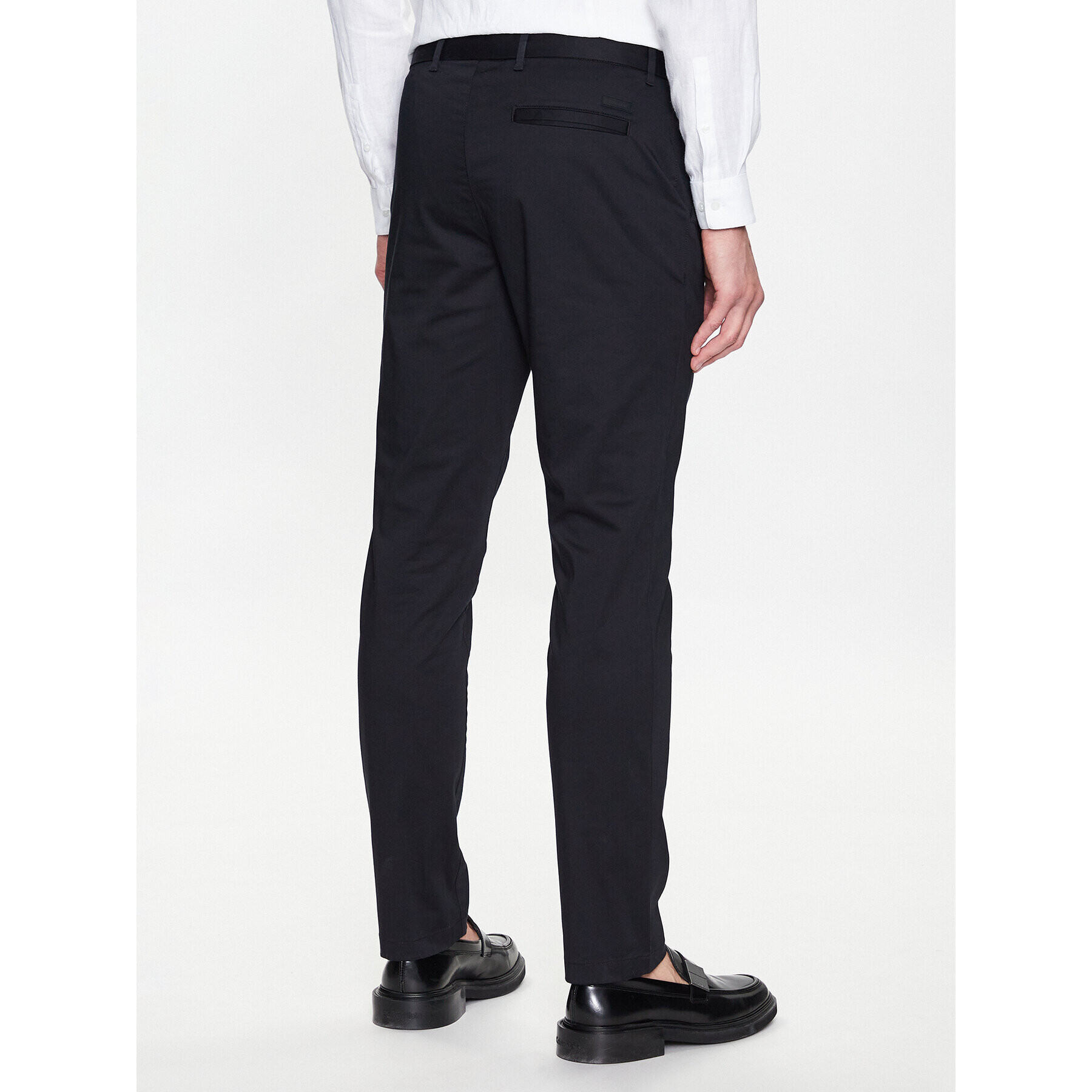 Calvin Klein Chino hlače K10K110963 Črna Slim Fit - Pepit.si