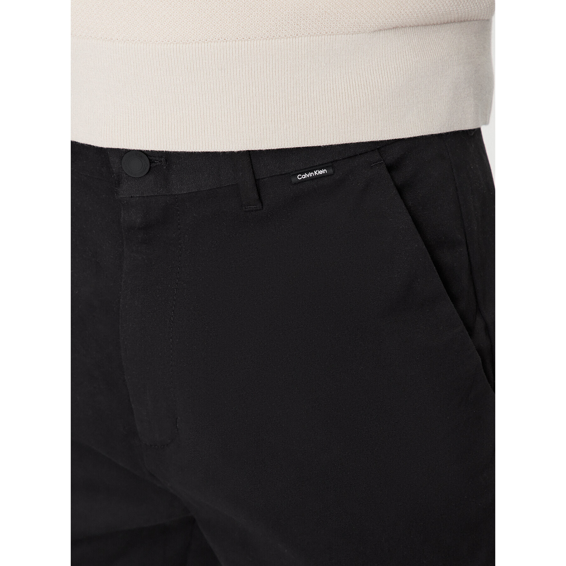 Calvin Klein Chino hlače Modern K10K111791 Črna Tapered Fit - Pepit.si