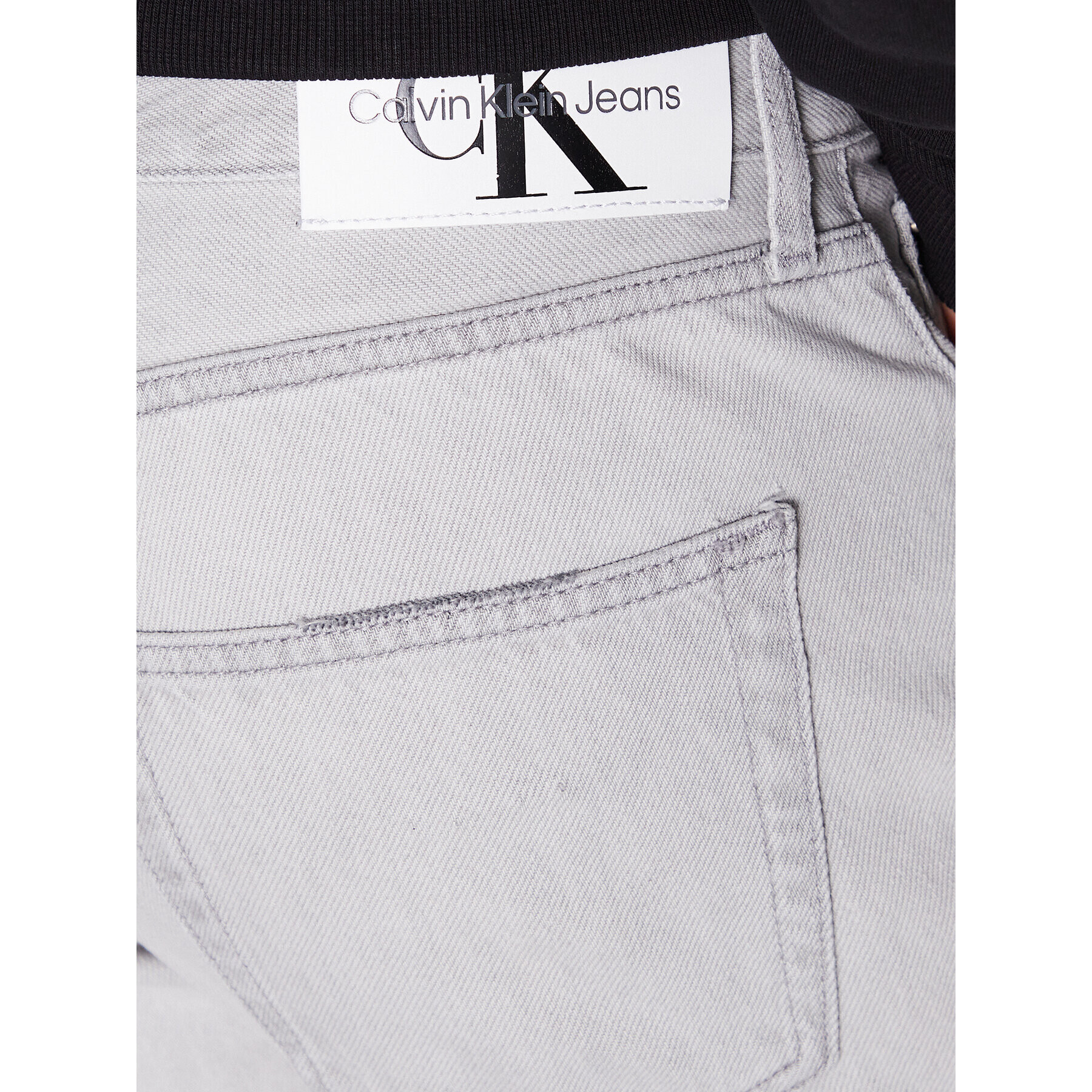 Calvin Klein Jeans Jeans hlače J30J322827 Siva Relaxed Fit - Pepit.si