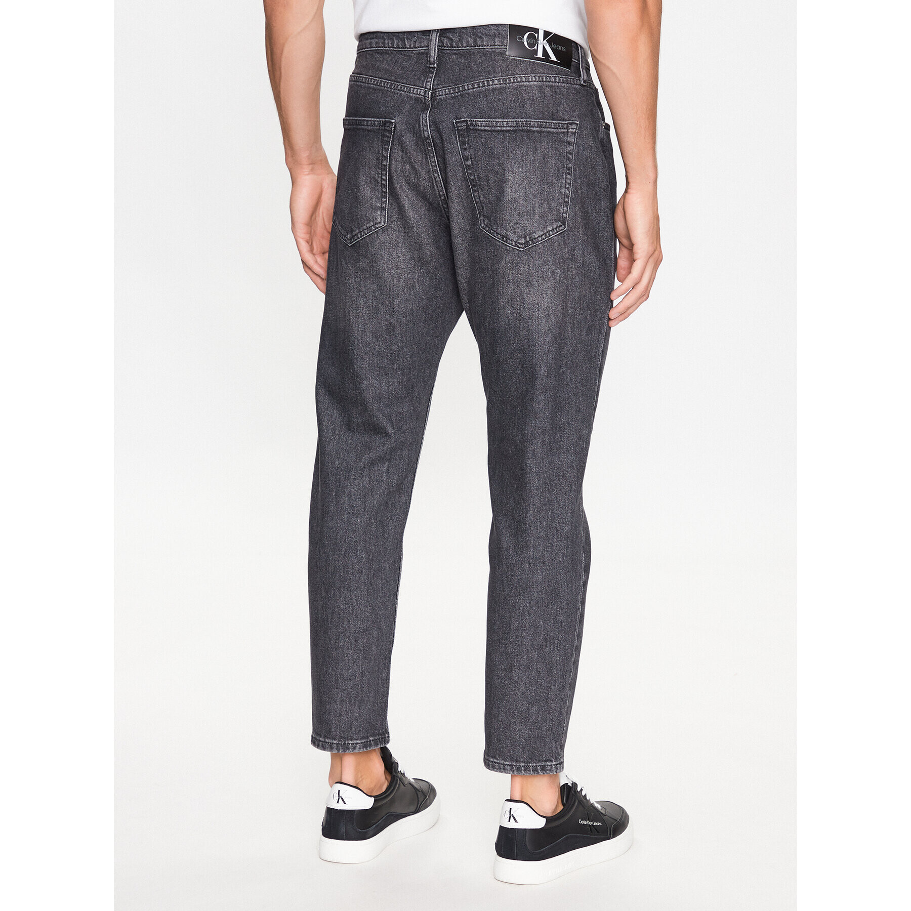 Calvin Klein Jeans Jeans hlače J30J323337 Siva Relaxed Fit - Pepit.si