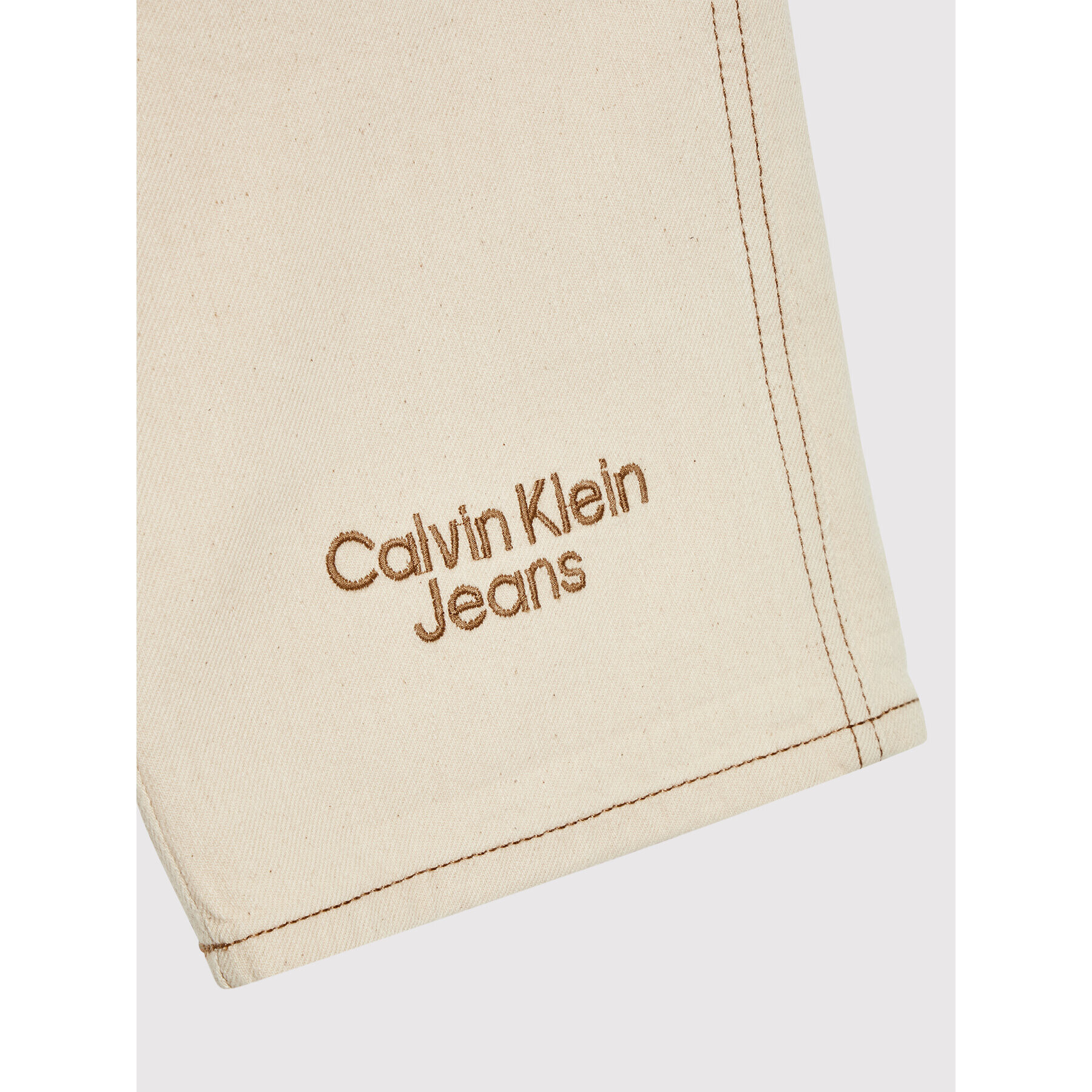 Calvin Klein Jeans Jeans kratke hlače IB0IB01233 Bež Relaxed Fit - Pepit.si