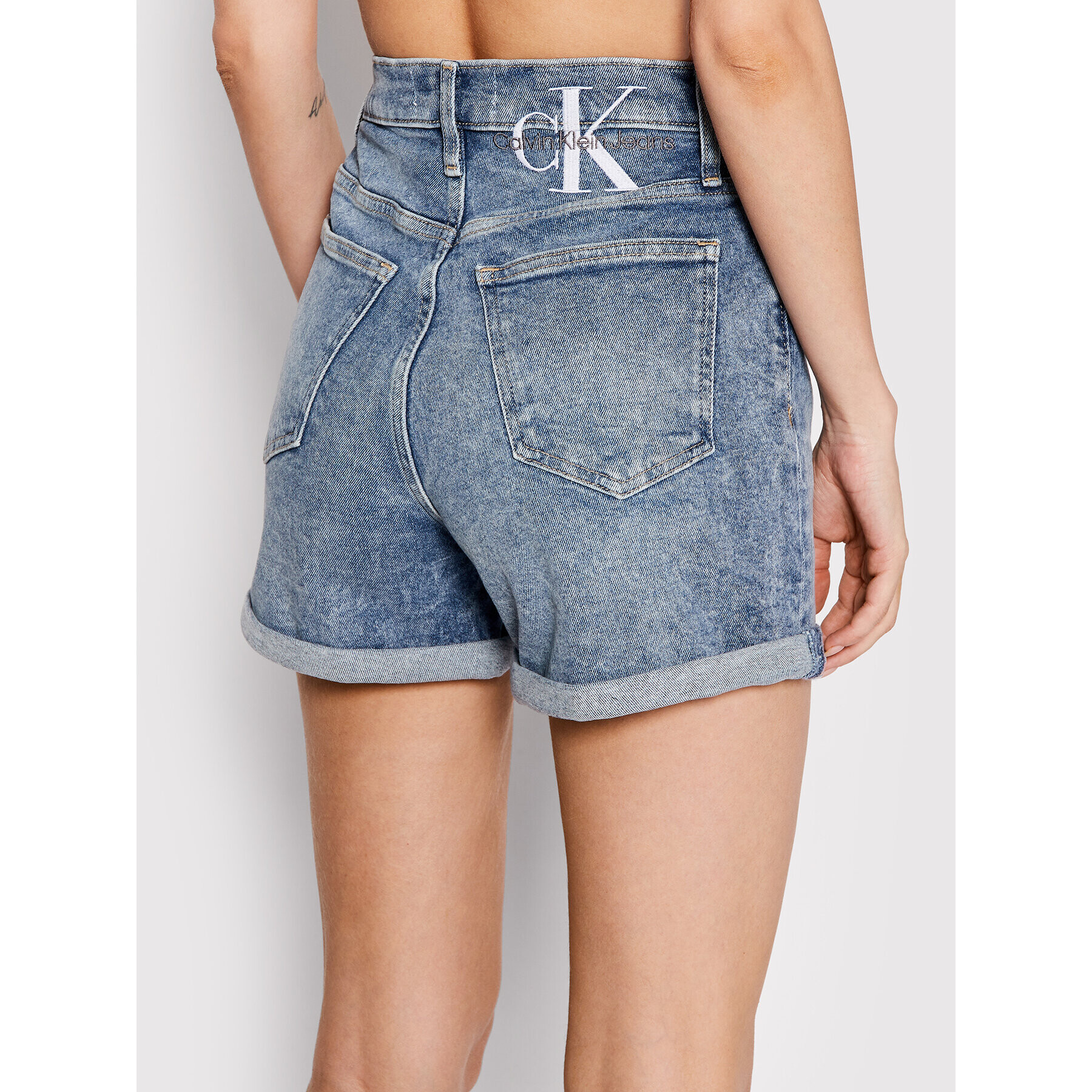 Calvin Klein Jeans Jeans kratke hlače J20J219201 Modra Regular Fit - Pepit.si