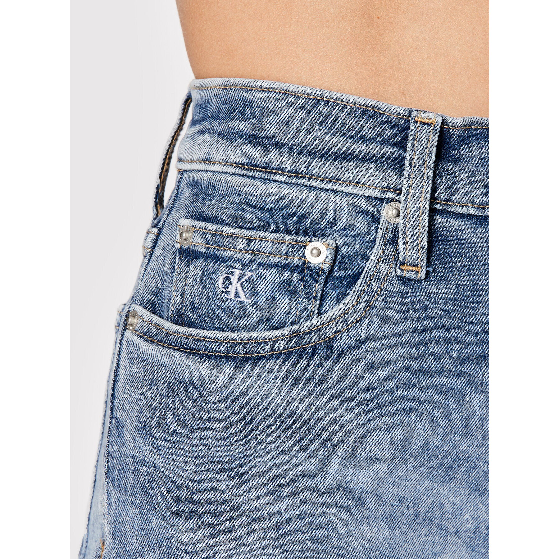 Calvin Klein Jeans Jeans kratke hlače J20J219201 Modra Regular Fit - Pepit.si