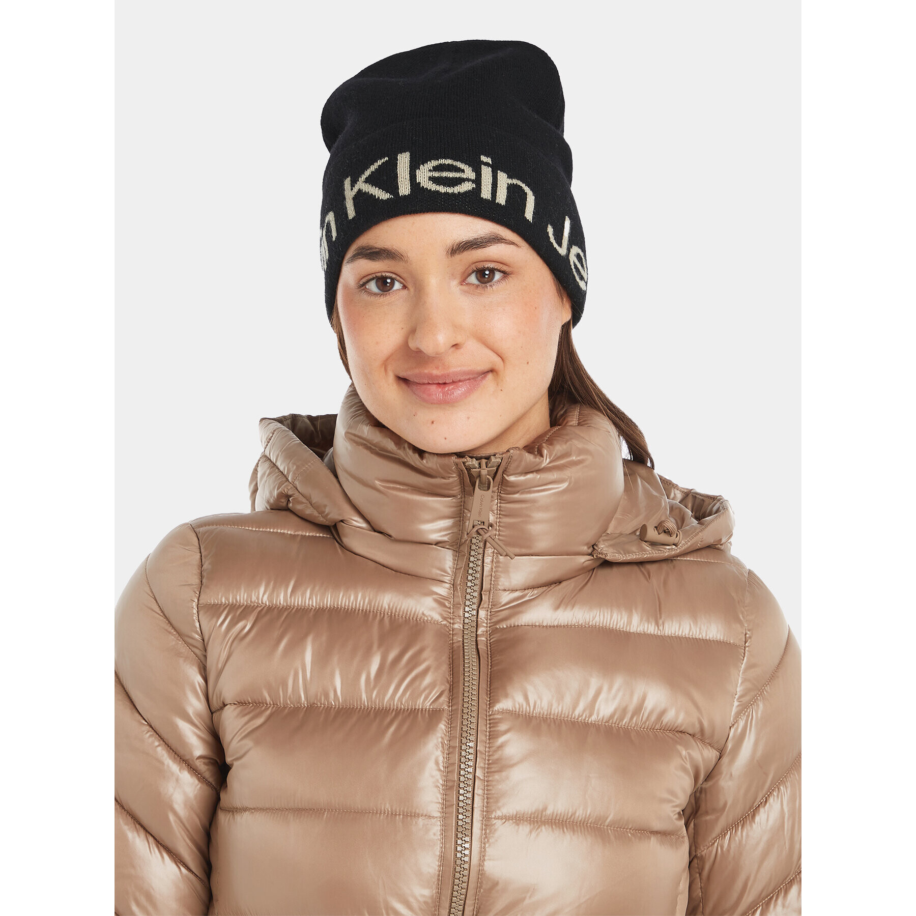 Calvin Klein Jeans Kapa Logo Beanie K60K611271 Črna - Pepit.si