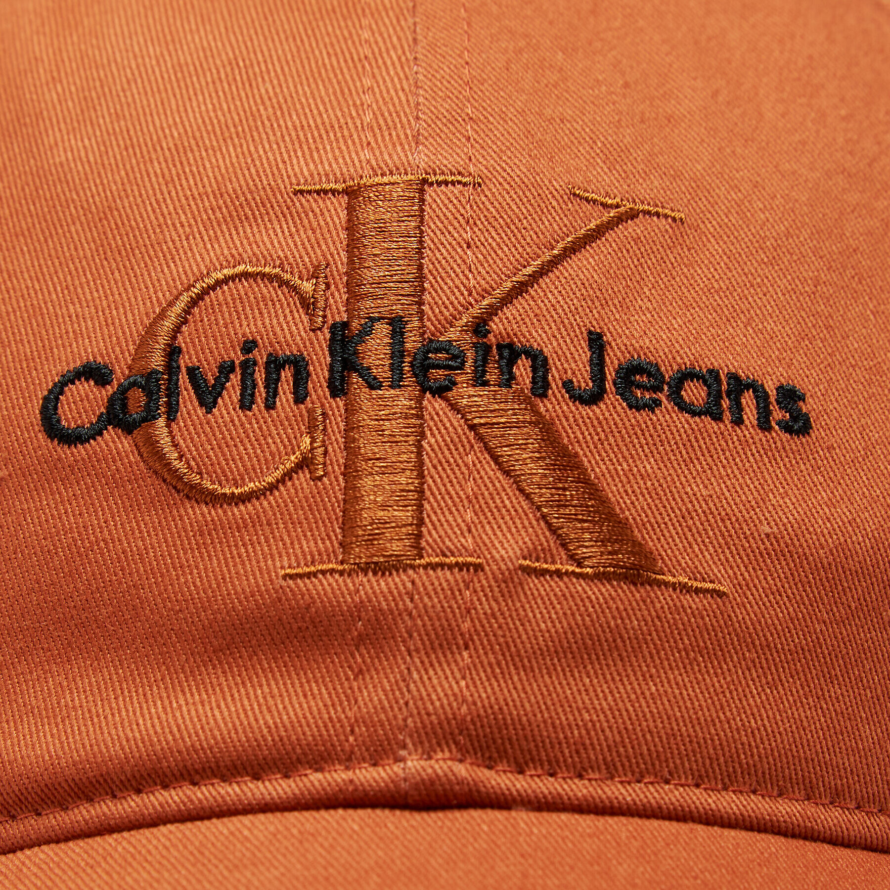 Calvin Klein Jeans Kapa s šiltom K50K510061 Rjava - Pepit.si