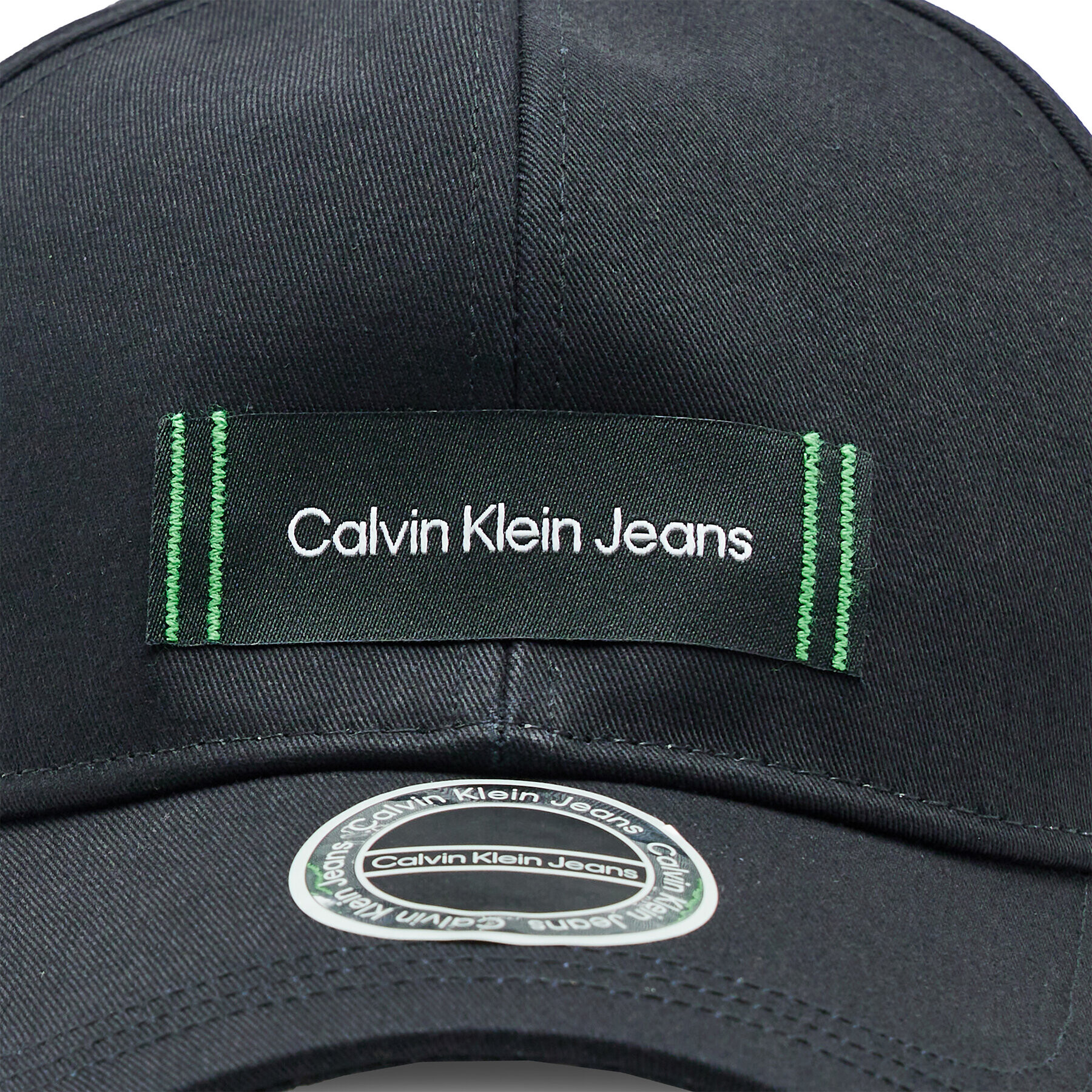 Calvin Klein Jeans Kapa s šiltom K50K510461 Črna - Pepit.si