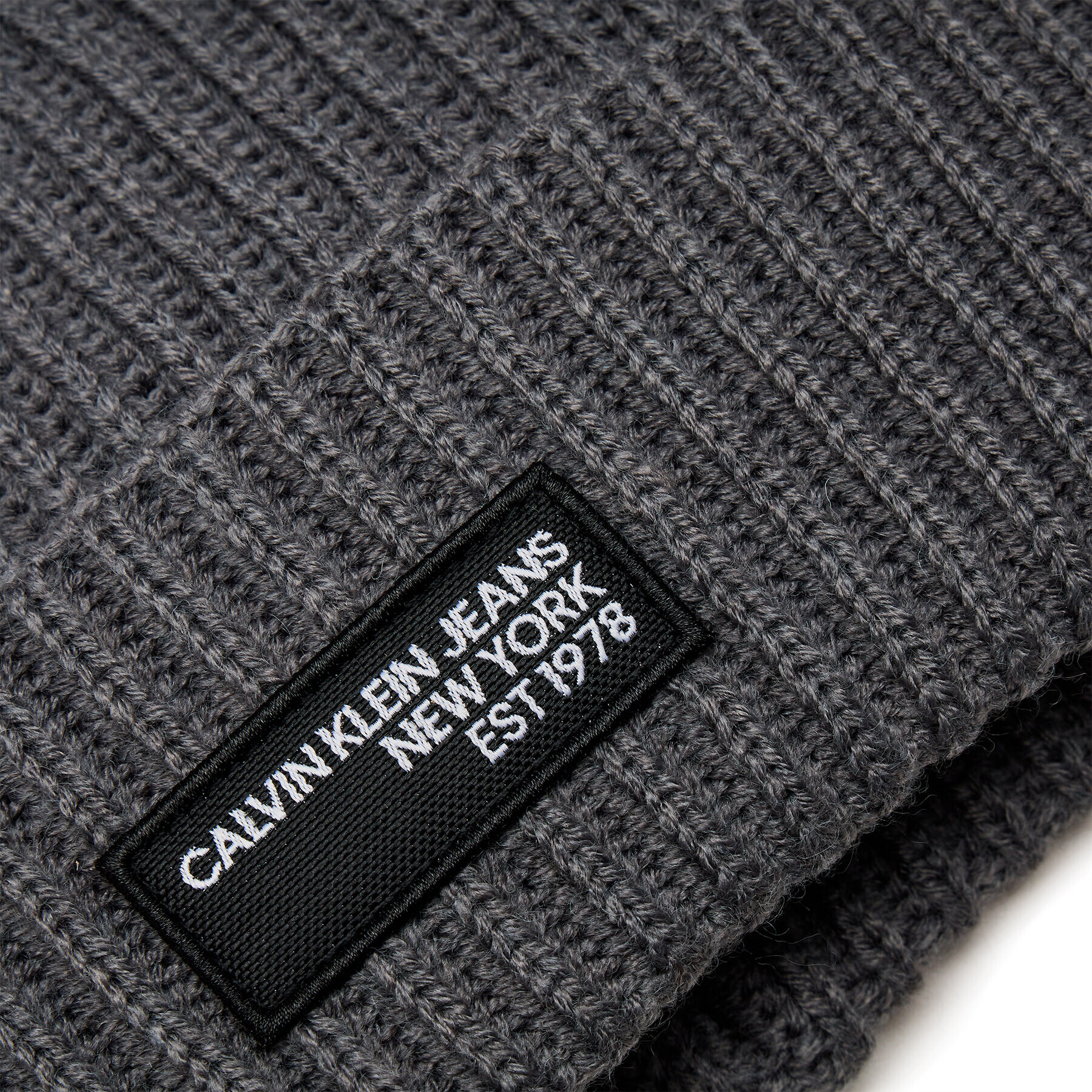 Calvin Klein Jeans Kapa Seasonal Patch Beanie K50K511430 Siva - Pepit.si