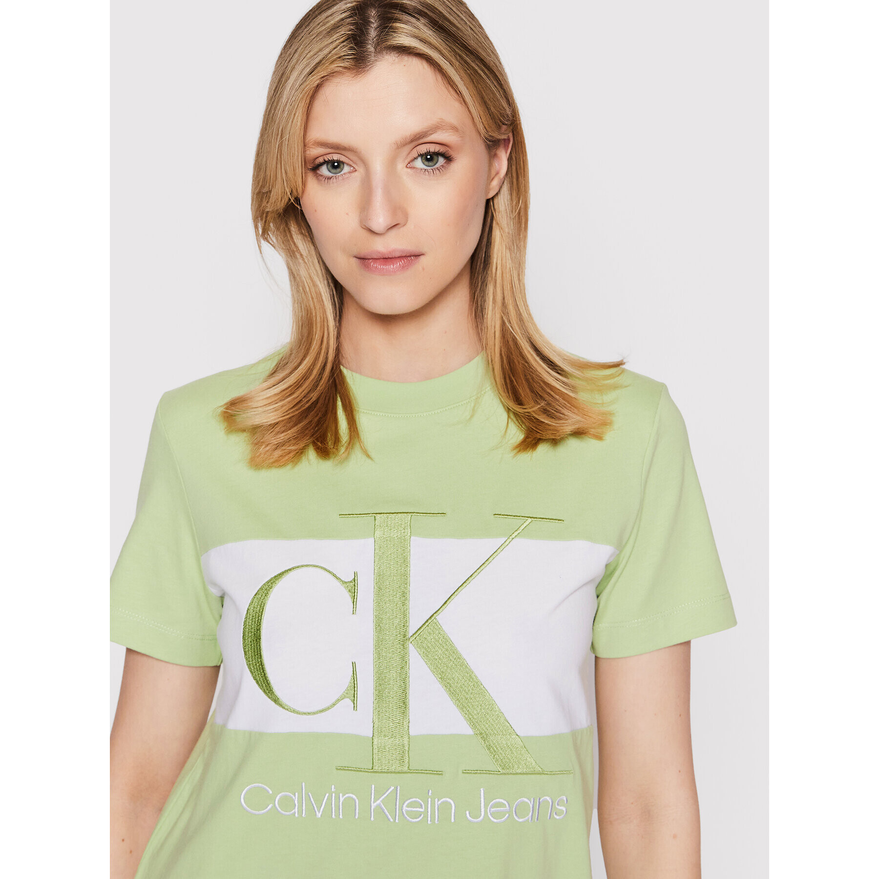 Calvin Klein Jeans Vsakodnevna obleka J20J218862 Zelena Regular Fit - Pepit.si