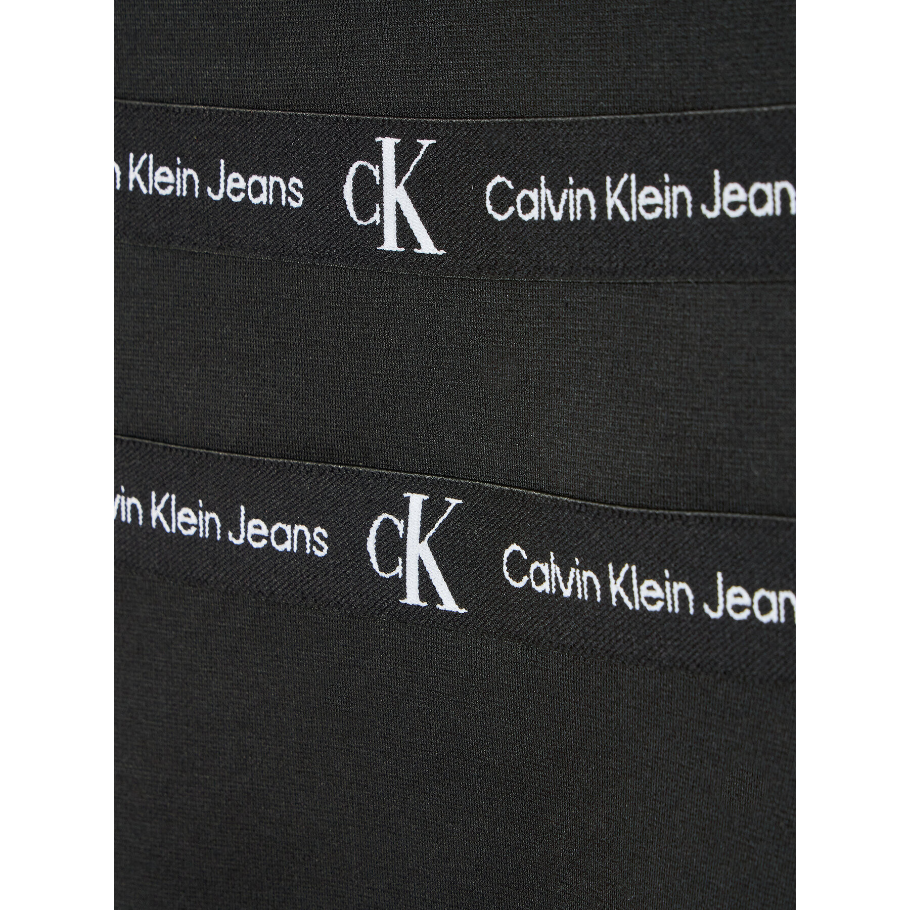 Calvin Klein Jeans Vsakodnevna obleka Logo Tape Punto IG0IG01413 Črna Slim Fit - Pepit.si