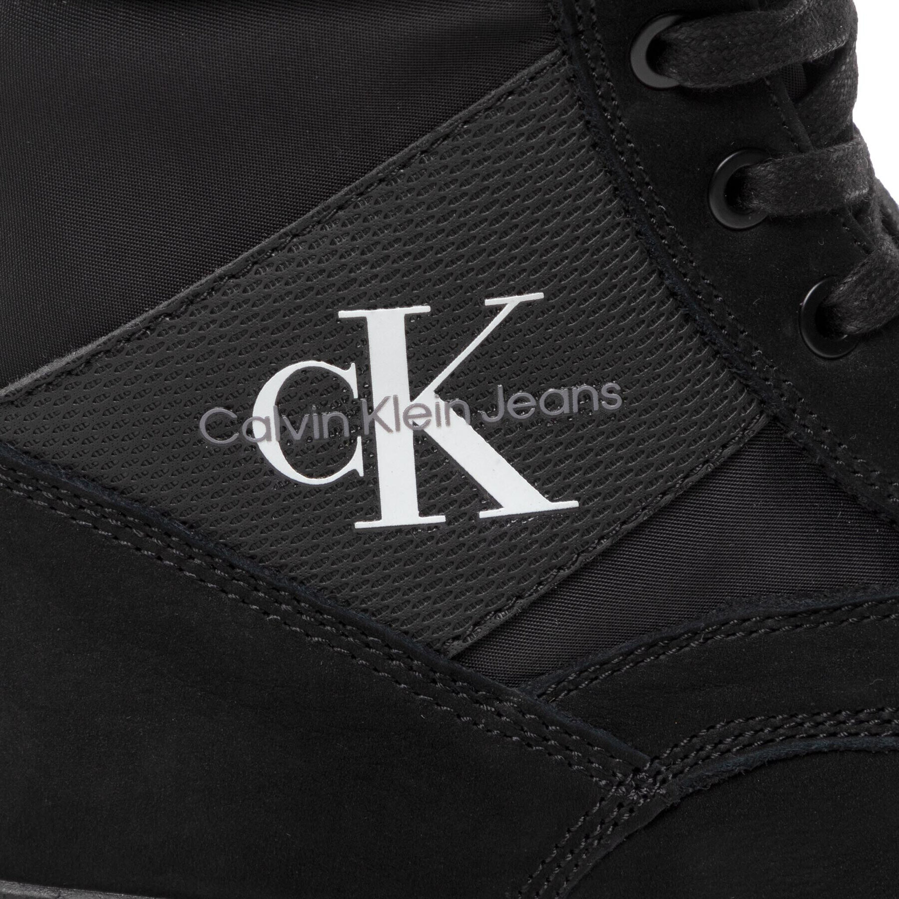 Calvin Klein Jeans Zimski škornji Chunky Hiking Boot YM0YM00467 Črna - Pepit.si