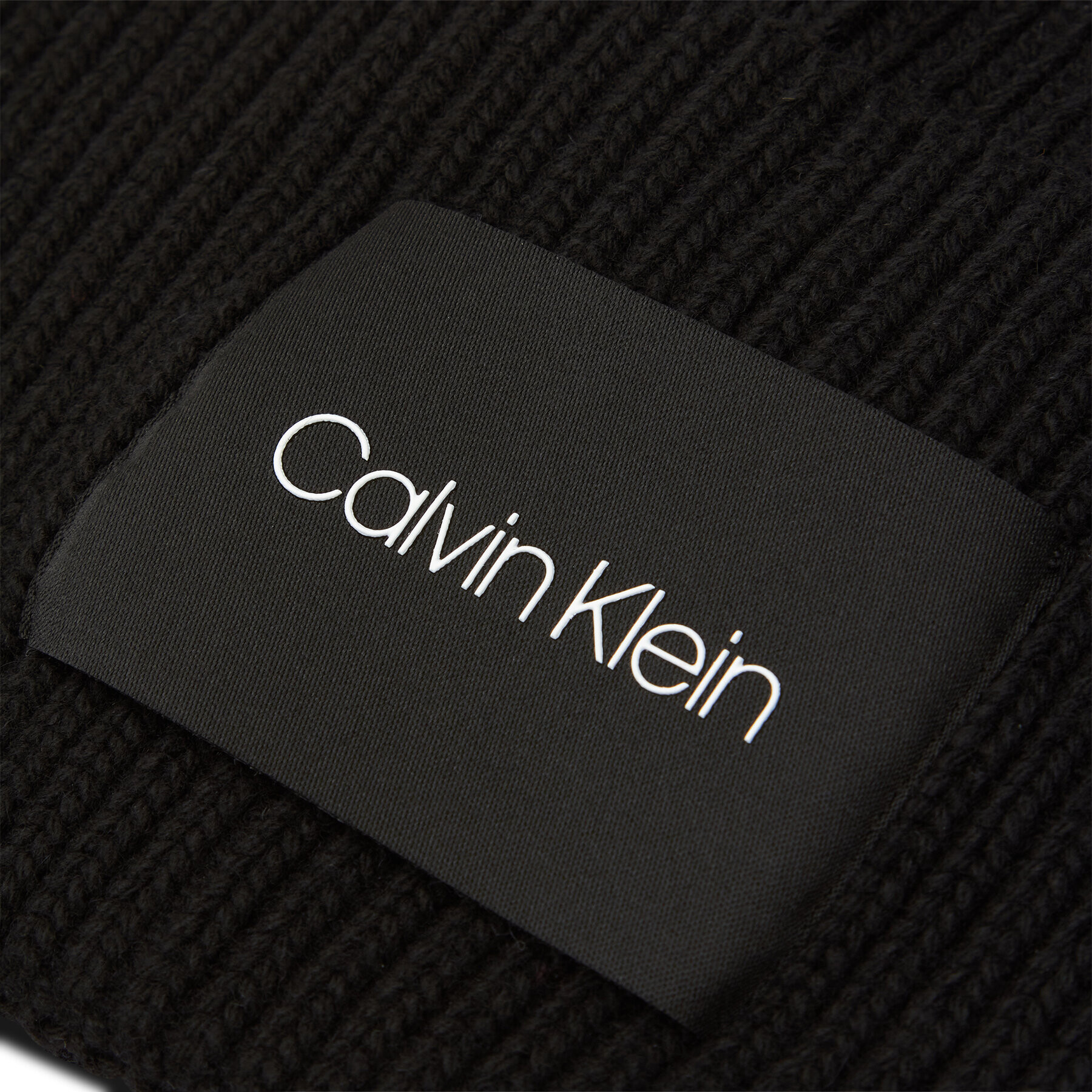 Calvin Klein Kapa Beanie K50K506047 Črna - Pepit.si