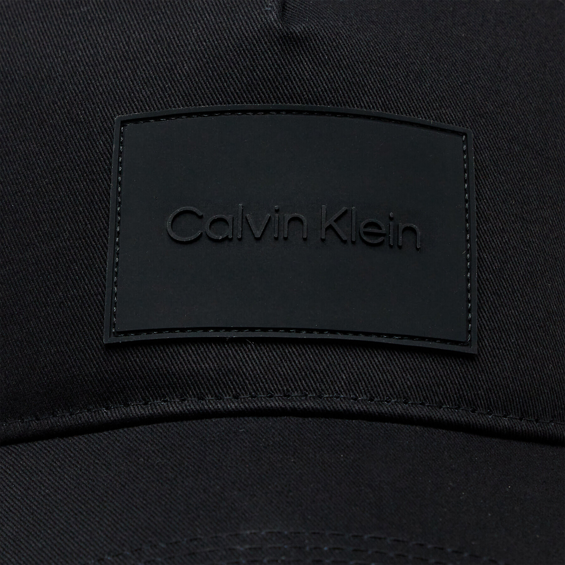 Calvin Klein Kapa s šiltom Tonal K50K511287 Črna - Pepit.si