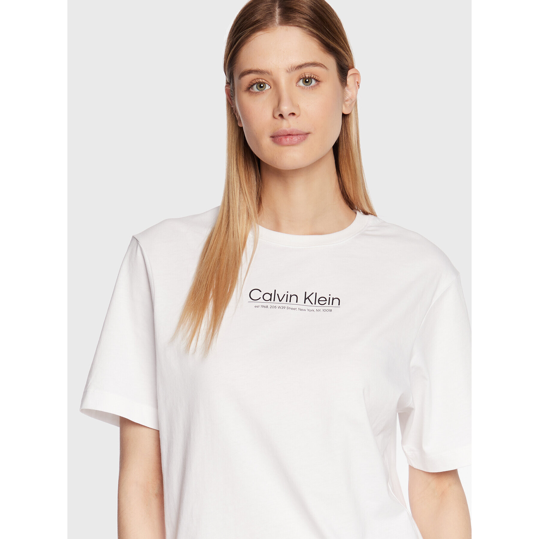 Calvin Klein Majica Coordinates Logo Graphic K20K204996 Bela Regular Fit - Pepit.si