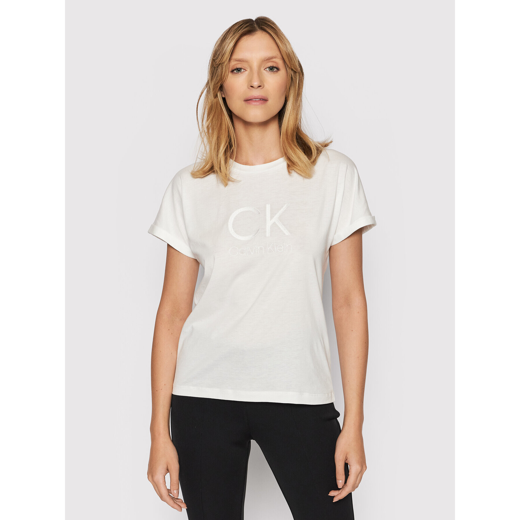 Calvin Klein Majica Embroidered Turn-Up K20K203460 Bela Relaxed Fit - Pepit.si