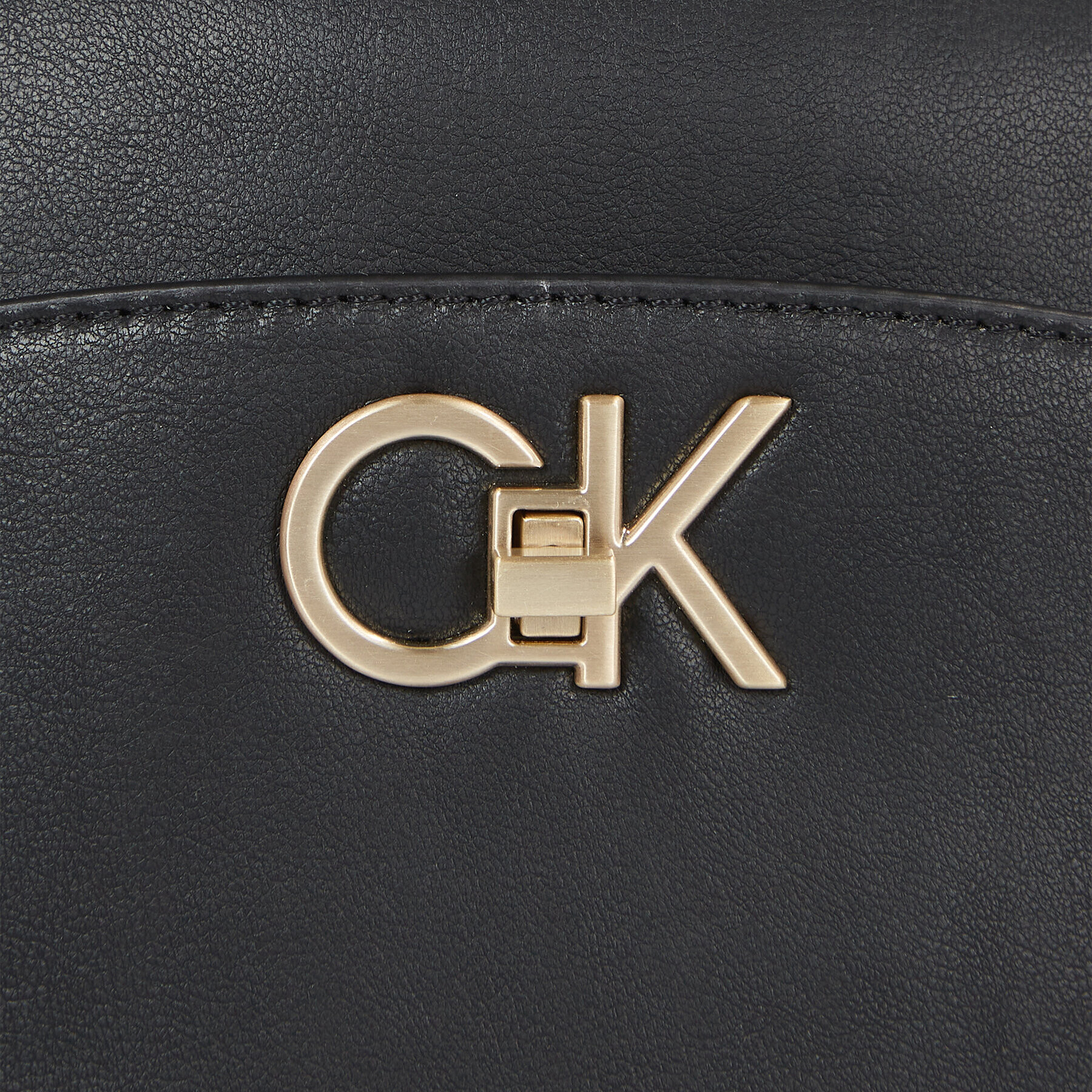 Calvin Klein Nahrbtnik Re-Lock Domed Backpack K60K611074 Črna - Pepit.si