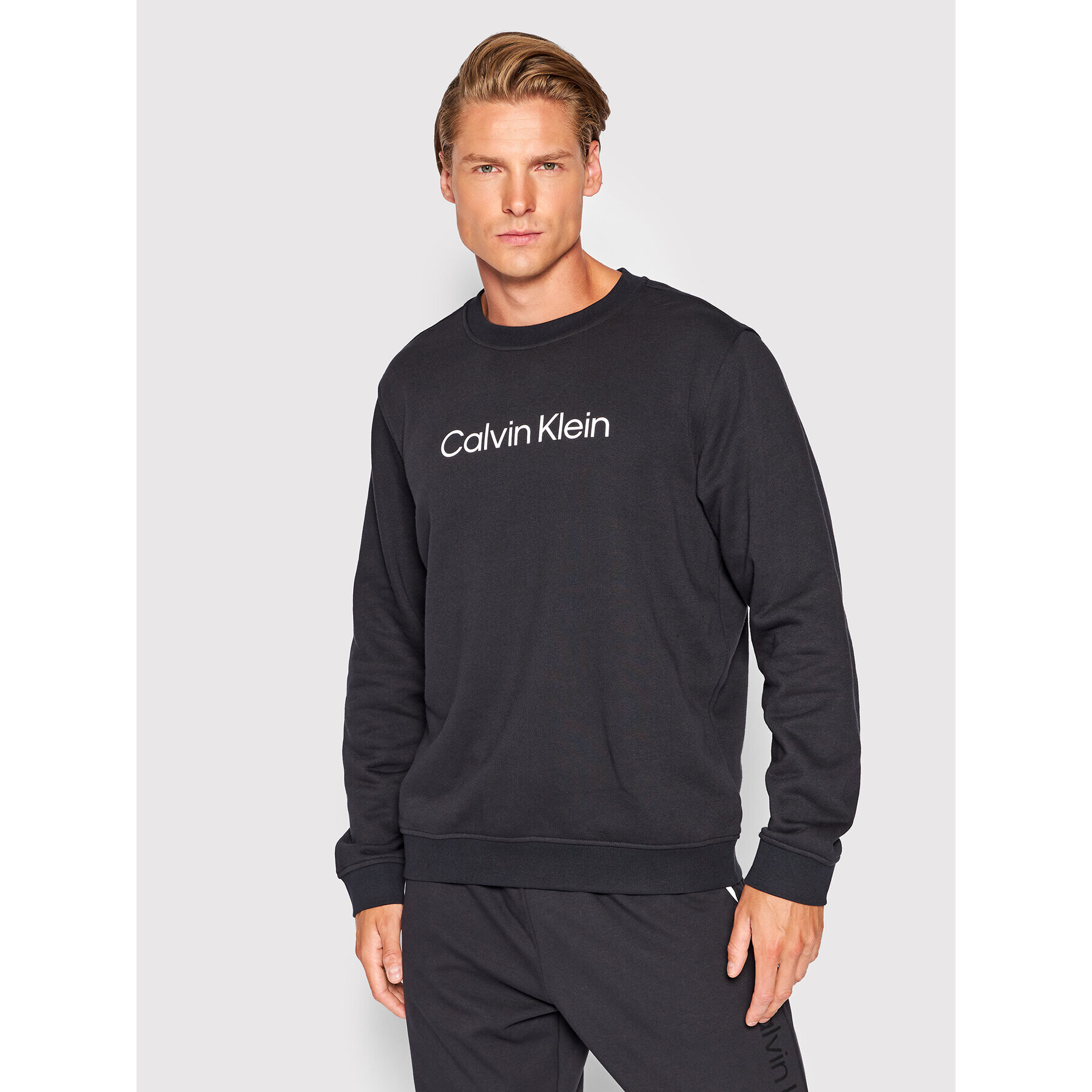 Calvin Klein Performance Jopa 00GMS2W305 Črna Regular Fit - Pepit.si