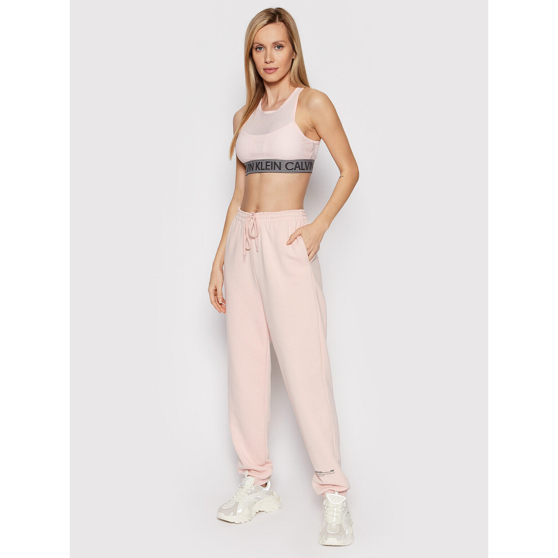 Calvin Klein Performance Špotni nedrček Medium Support Sports 00GWF1K108 Roza - Pepit.si