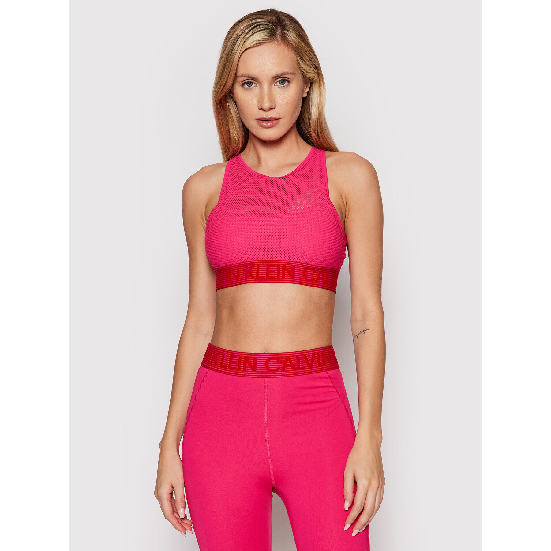 Calvin Klein Performance Špotni nedrček Medium Support Sports 00GWF1K108 Roza - Pepit.si