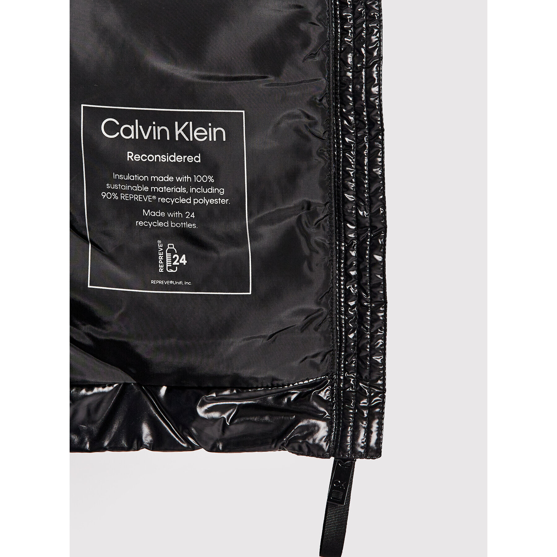 Calvin Klein Puhovka Essential K20K204868 Črna Regular Fit - Pepit.si