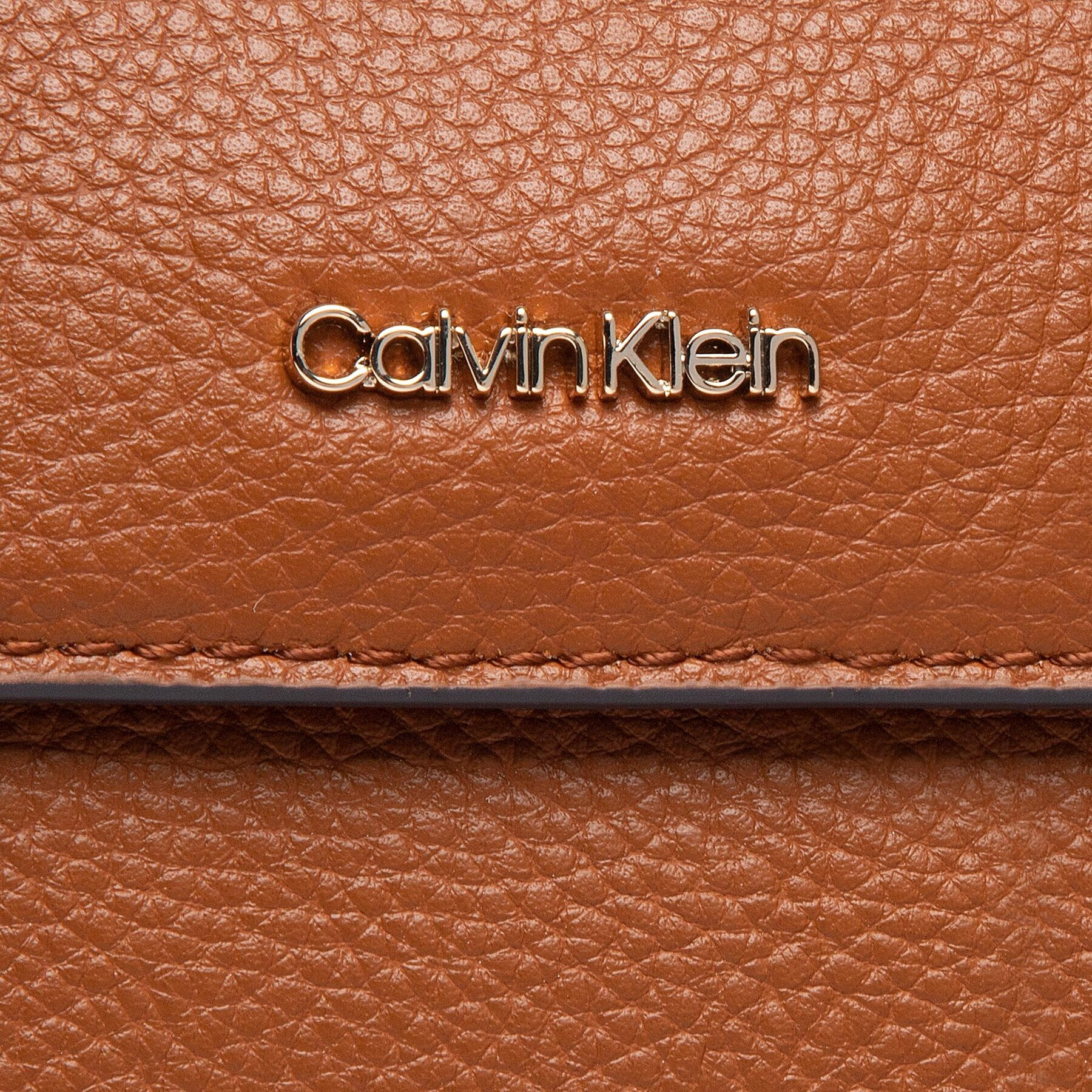 Calvin Klein Ročna torba Ck Elevated Satchel Mini K60K609851 Rjava - Pepit.si