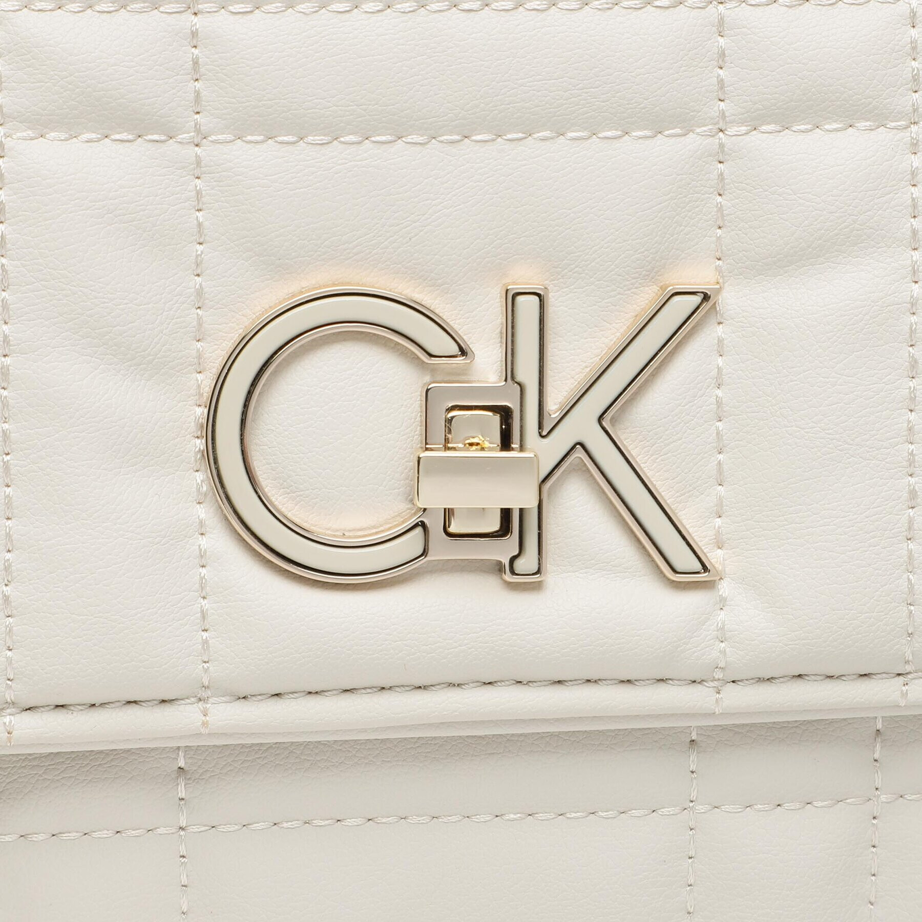 Calvin Klein Ročna torba Re-Lock Quilt Shoulder Bag Lg K60K609884 Bež - Pepit.si