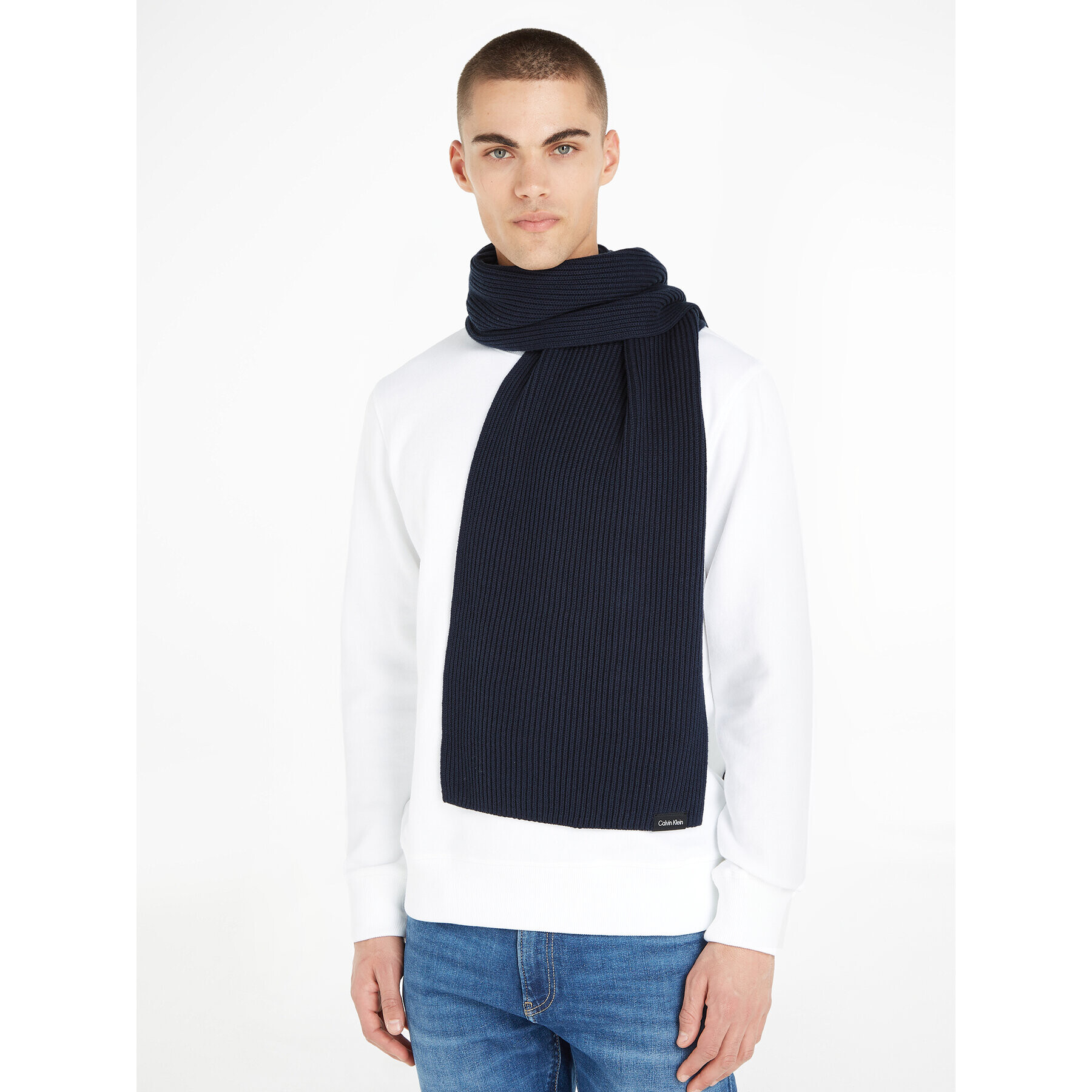 Calvin Klein Šal Classic Cotton Rib Knit Scarf K50K510996 Mornarsko modra - Pepit.si