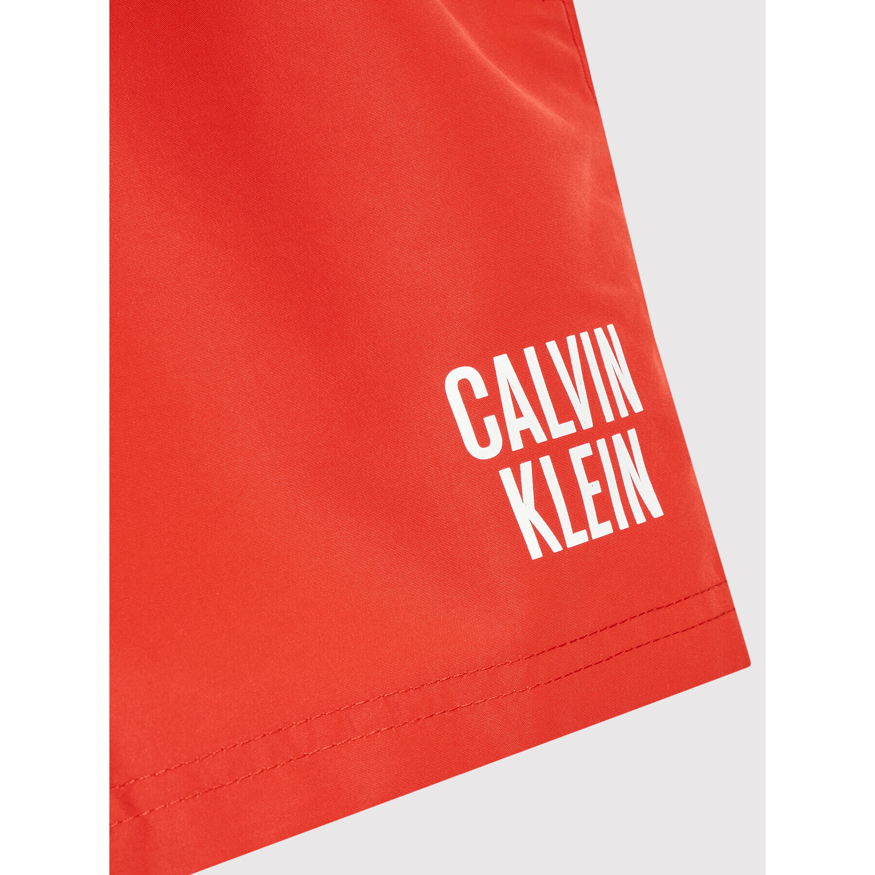 Calvin Klein Swimwear Kopalne hlače Intense Power KV0KV00001 Rdeča Regular Fit - Pepit.si