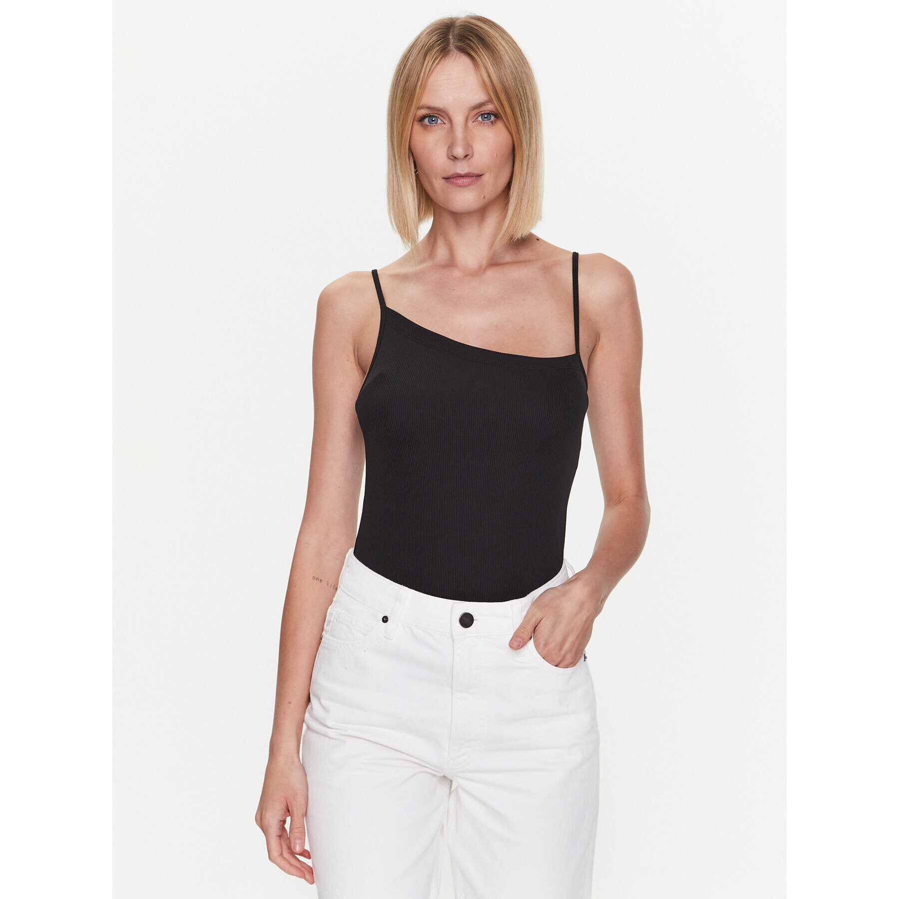 Calvin Klein Top Q-Nova K20K205571 Črna Slim Fit - Pepit.si