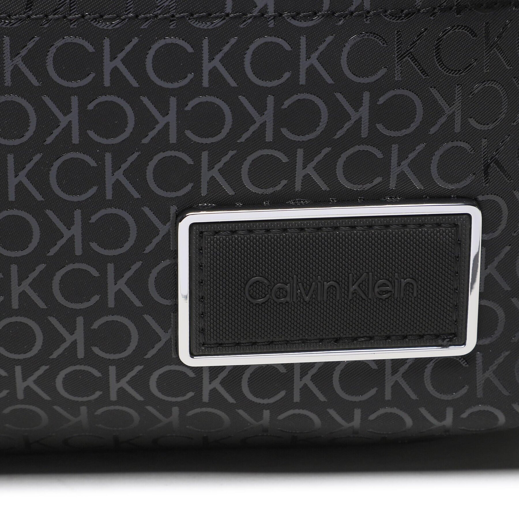 Calvin Klein torba za okoli pasu Ck Elevated Waistbag Mono K50K510276 Črna - Pepit.si