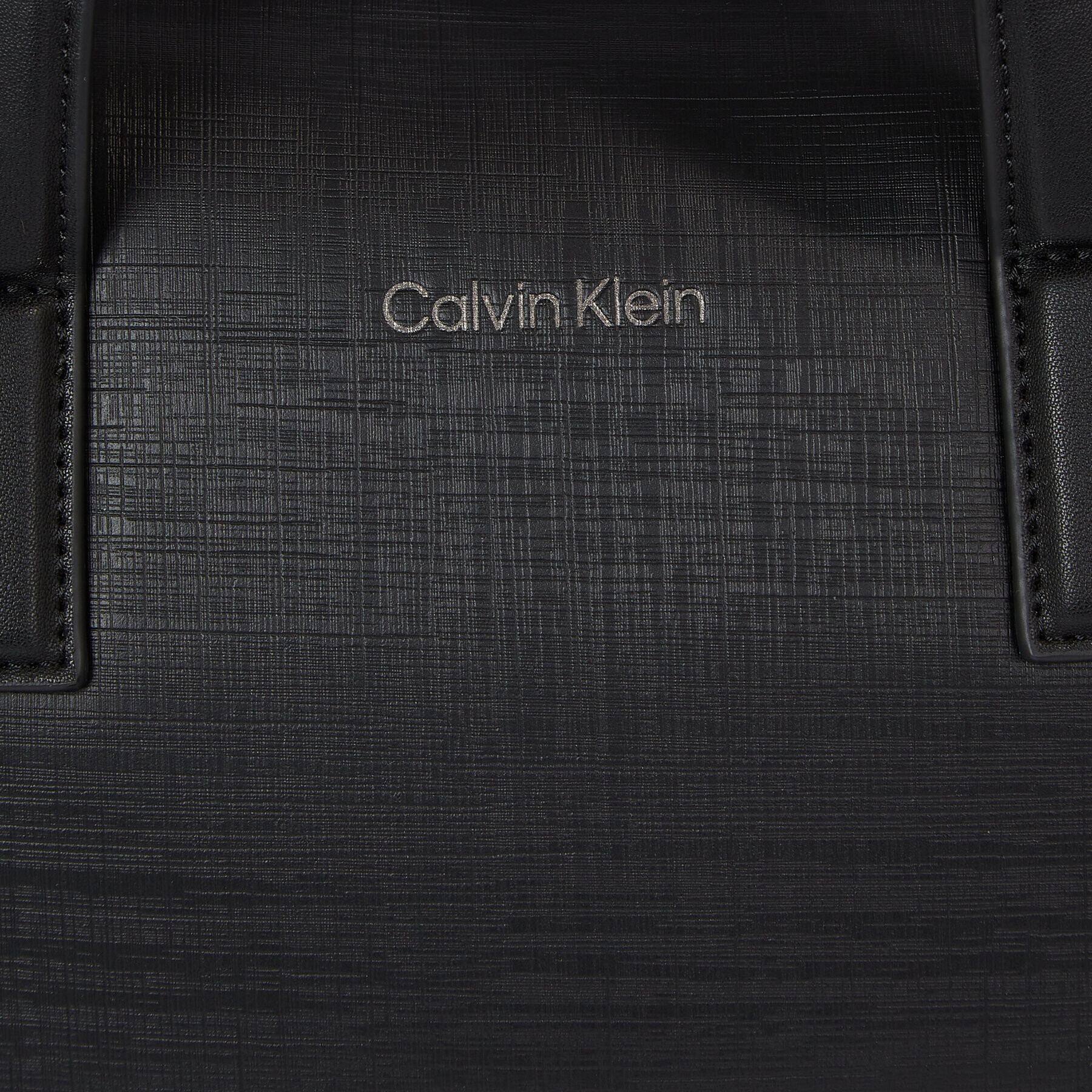 Calvin Klein Torba za prenosnik Ck Must Check K50K511189 Črna - Pepit.si