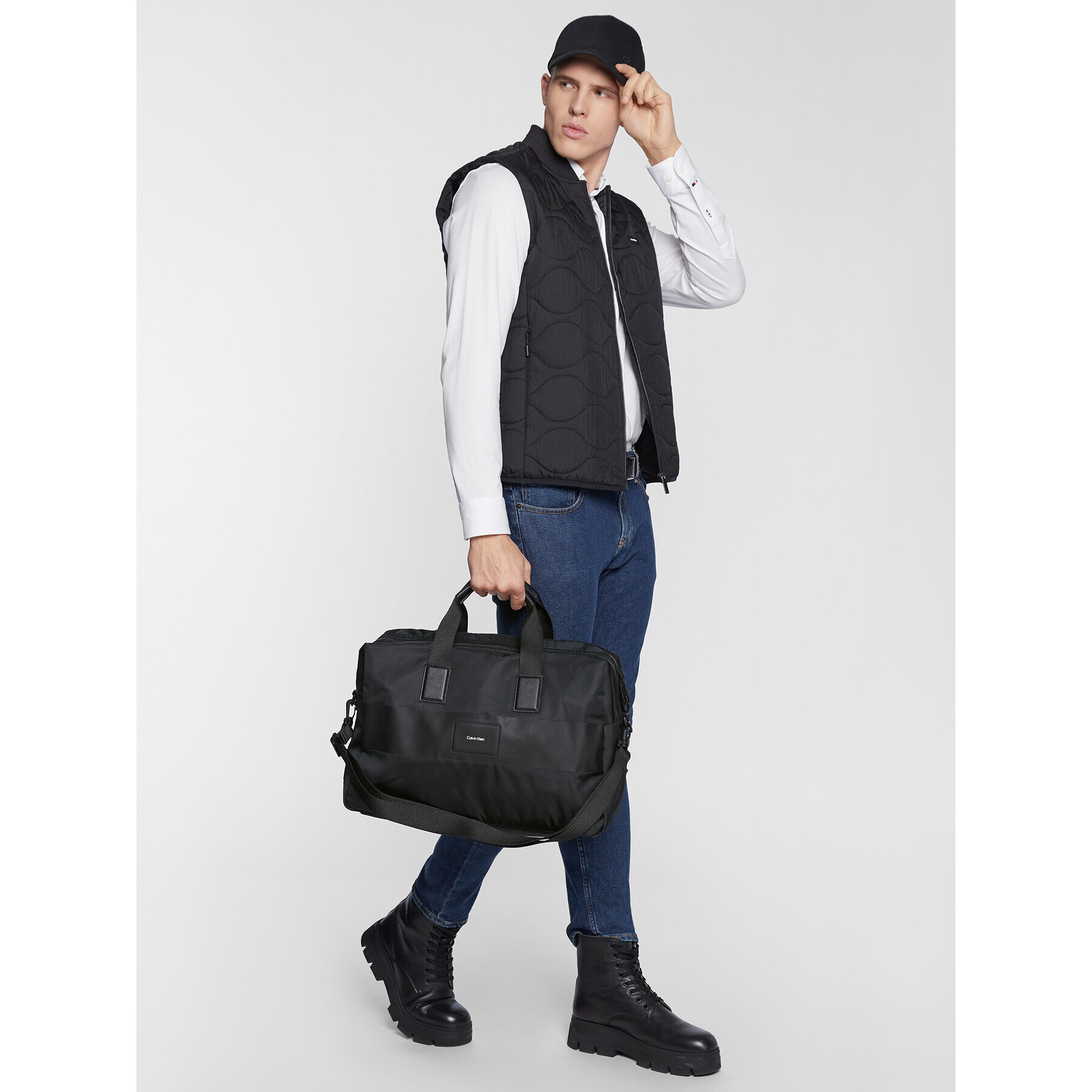 Calvin Klein Torbica Ck Must Weekender K50K509547 Črna - Pepit.si