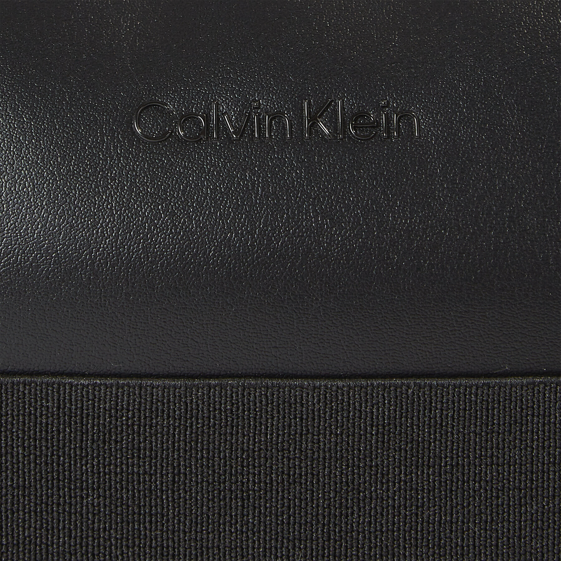 Calvin Klein Torbica za okrog pasu Ck Spw Tech Camera Bag W/Pckt K50K510821 Črna - Pepit.si