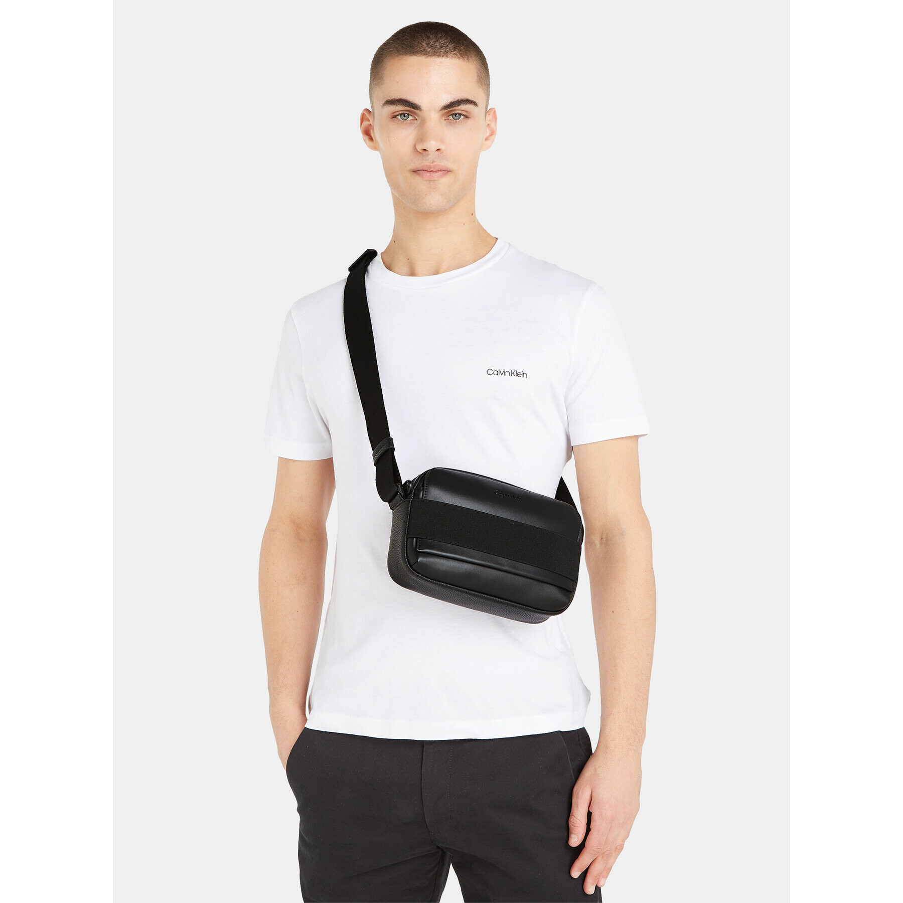 Calvin Klein Torbica za okrog pasu Ck Spw Tech Camera Bag W/Pckt K50K510821 Črna - Pepit.si