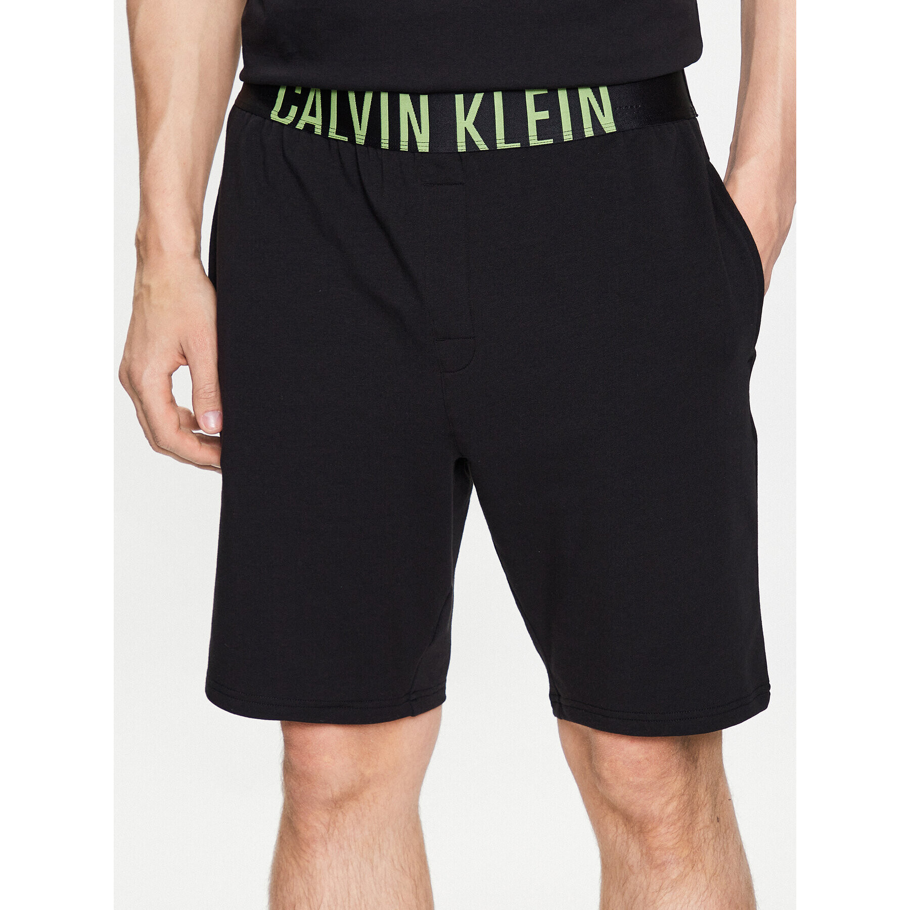 Calvin Klein Underwear Kratke hlače pižama 000NM1962E Črna Regular Fit - Pepit.si