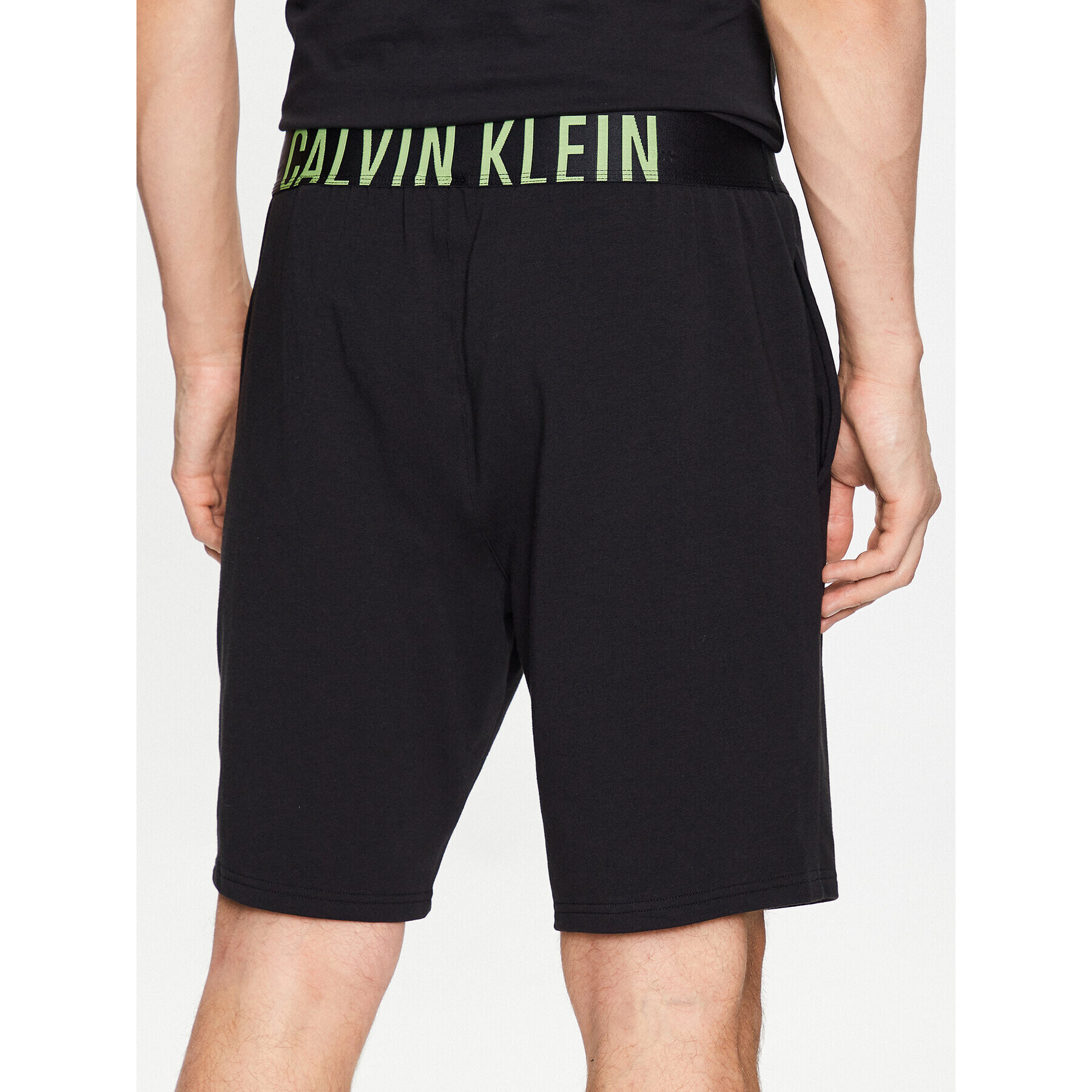 Calvin Klein Underwear Kratke hlače pižama 000NM1962E Črna Regular Fit - Pepit.si