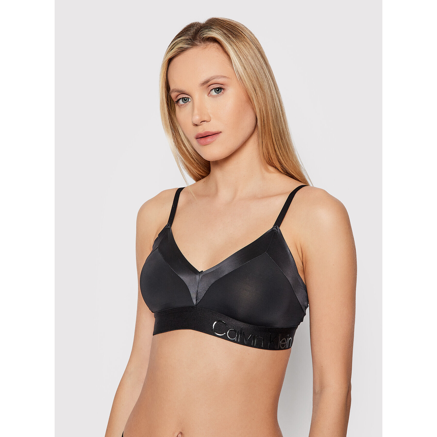 Calvin Klein Underwear Nedrček brez kosti 000QF6664E Črna - Pepit.si