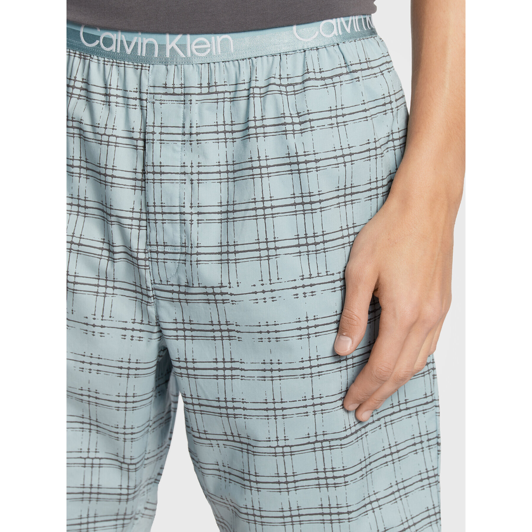 Calvin Klein Underwear Pižama 000NM2183E Pisana Regular Fit - Pepit.si